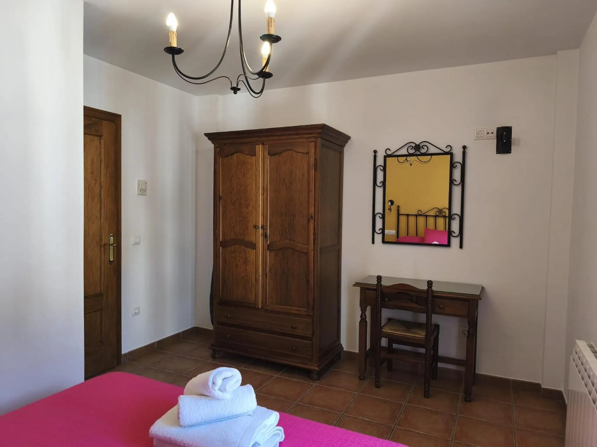 Bed in Apartamentos Valle del Guadalquivir