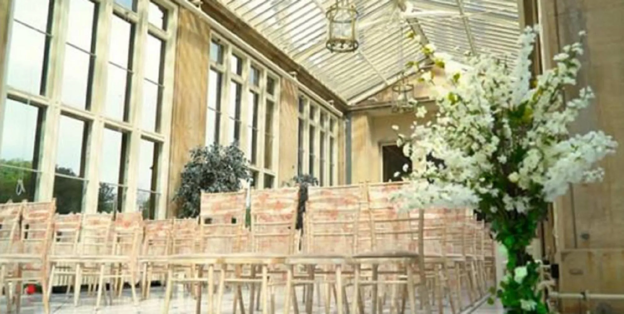 Area and facilities in Stoke Rochford Hall