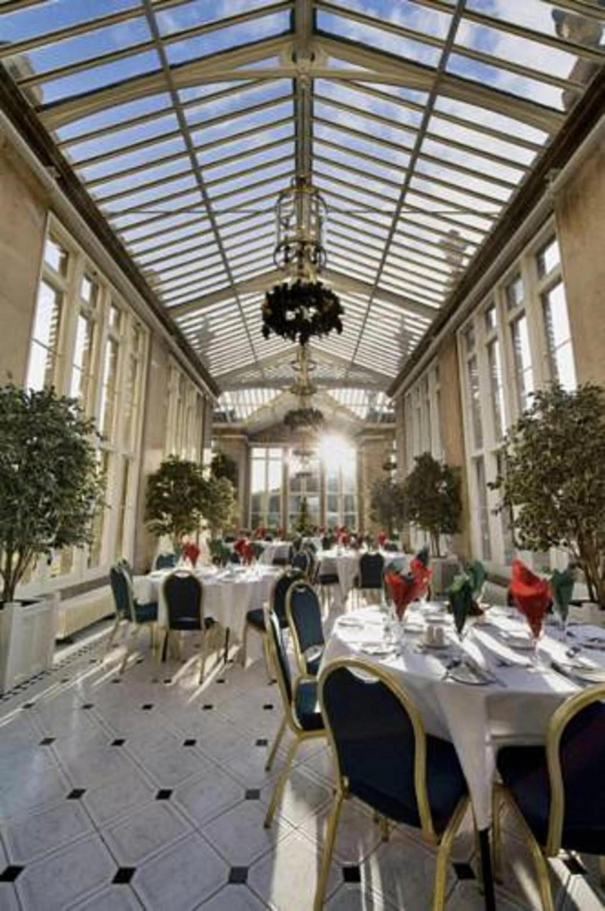 Dining area in Stoke Rochford Hall
