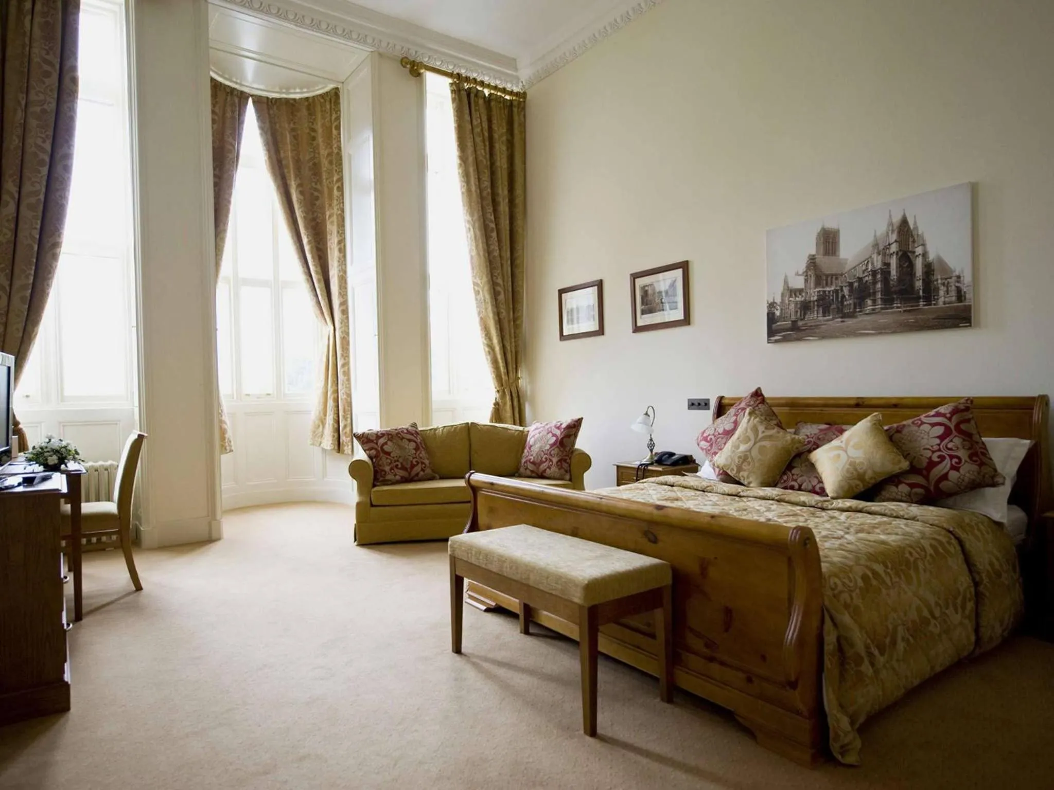 Bed in Stoke Rochford Hall