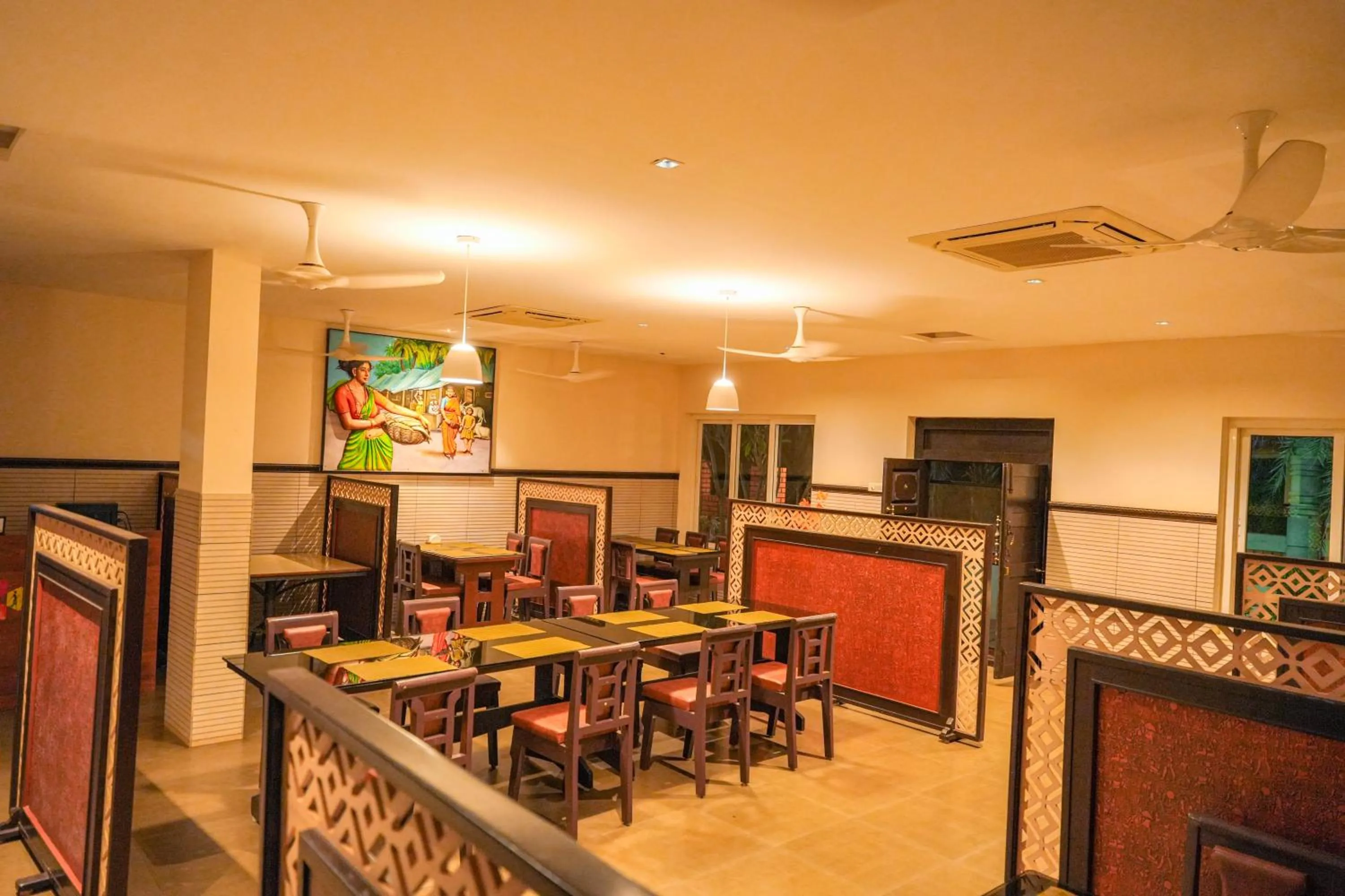 Restaurant/places to eat in Mount Retreat Resorts - Madurai