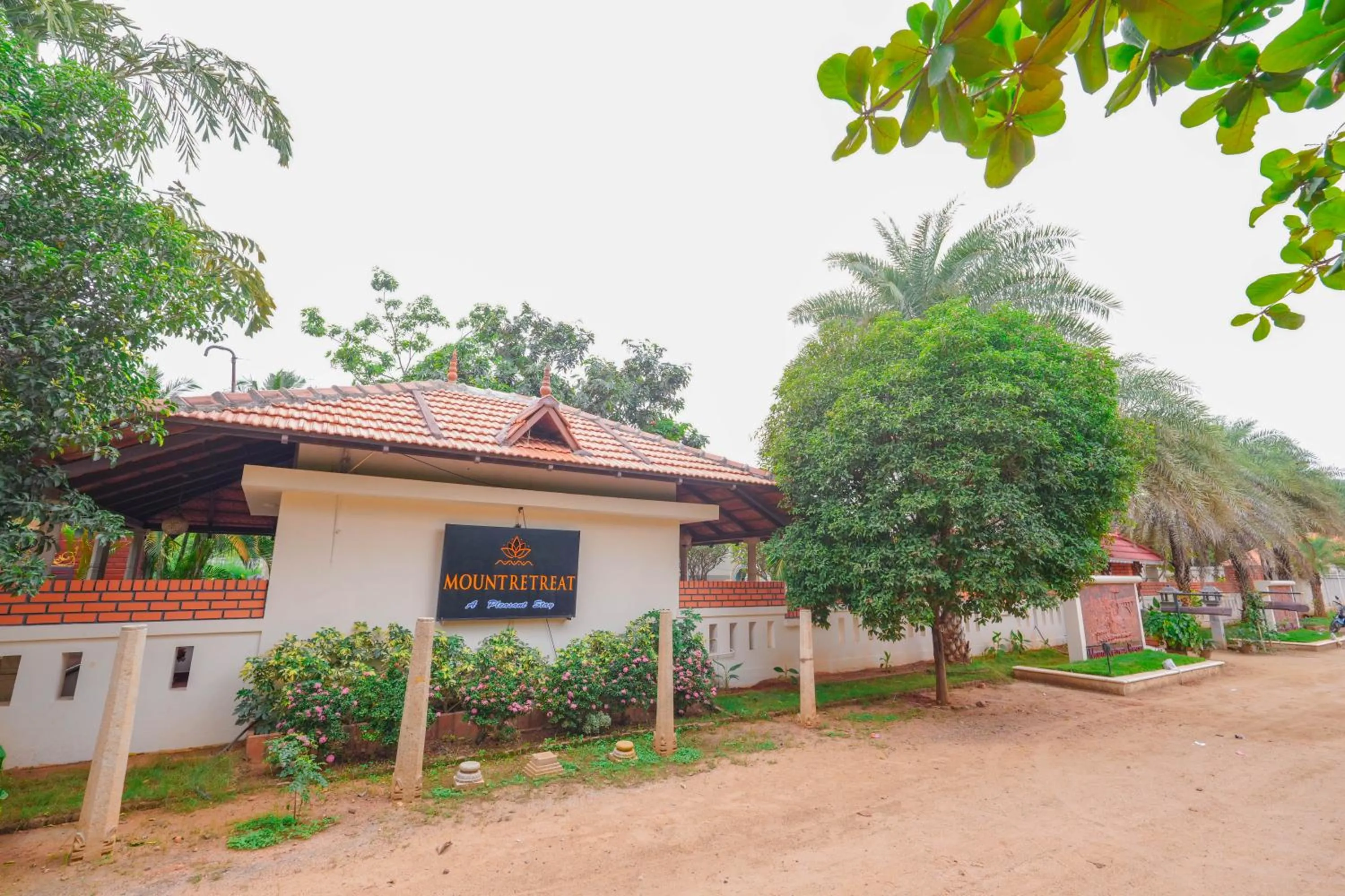 Property building in Mount Retreat Resorts - Madurai