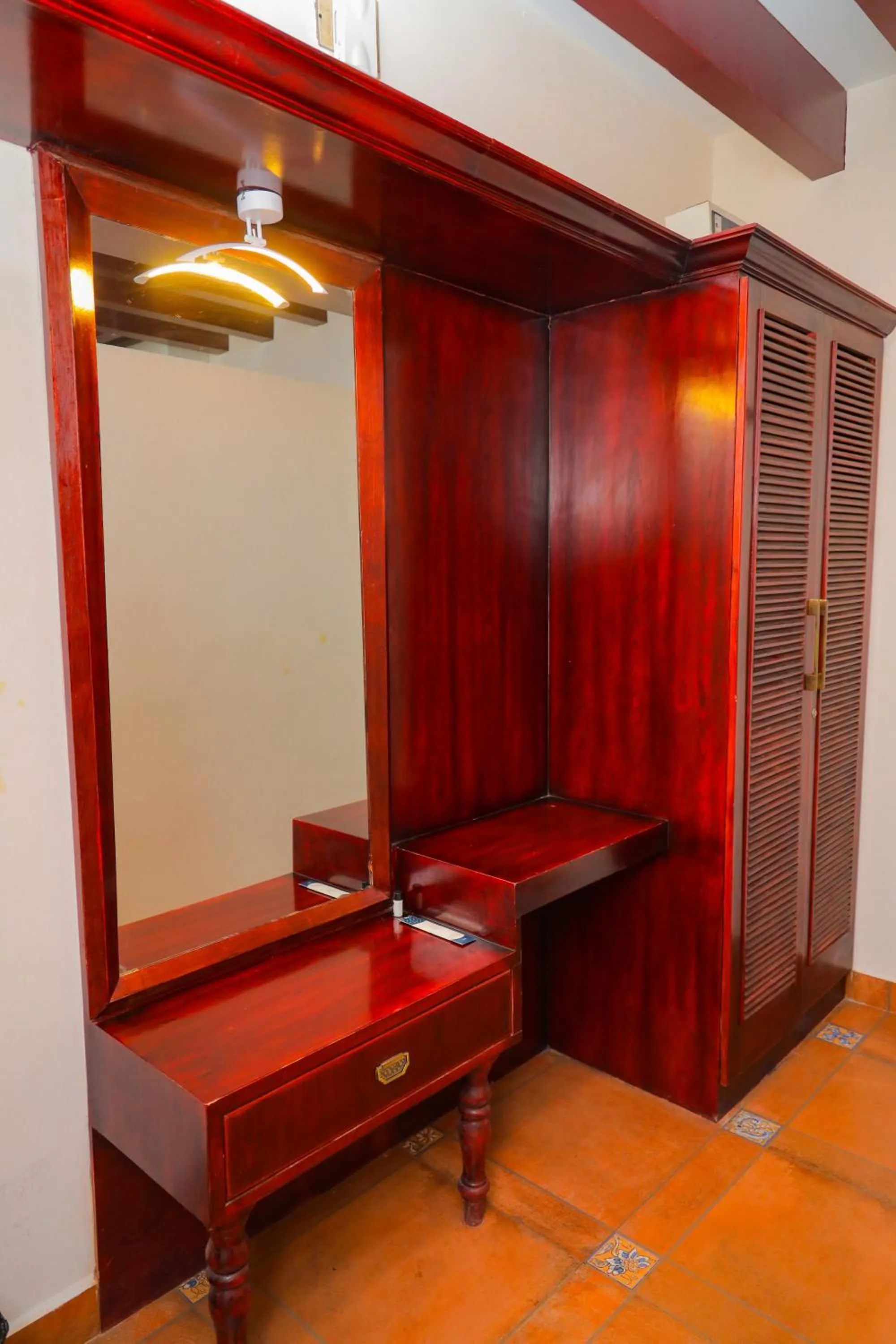 wardrobe in Mount Retreat Resorts - Madurai