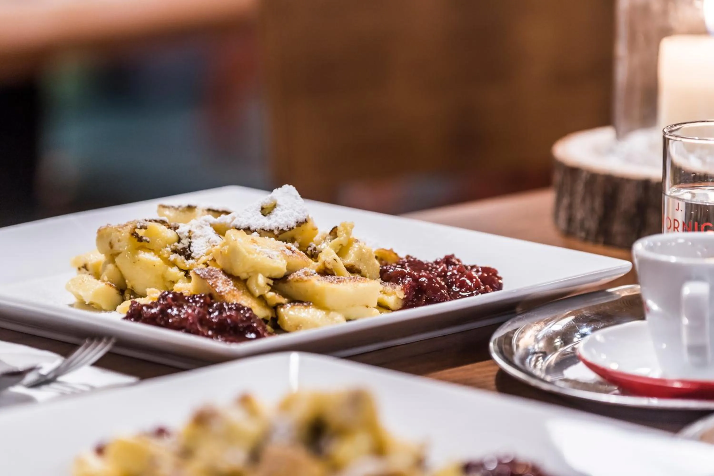 Food and drinks in JUFA Hotel Grundlsee