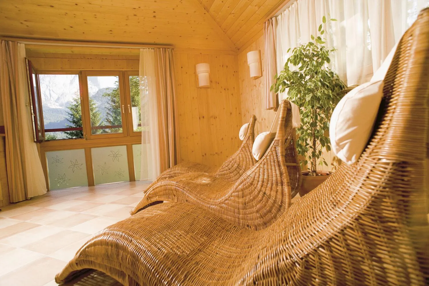 Sauna in JUFA Hotel Grundlsee