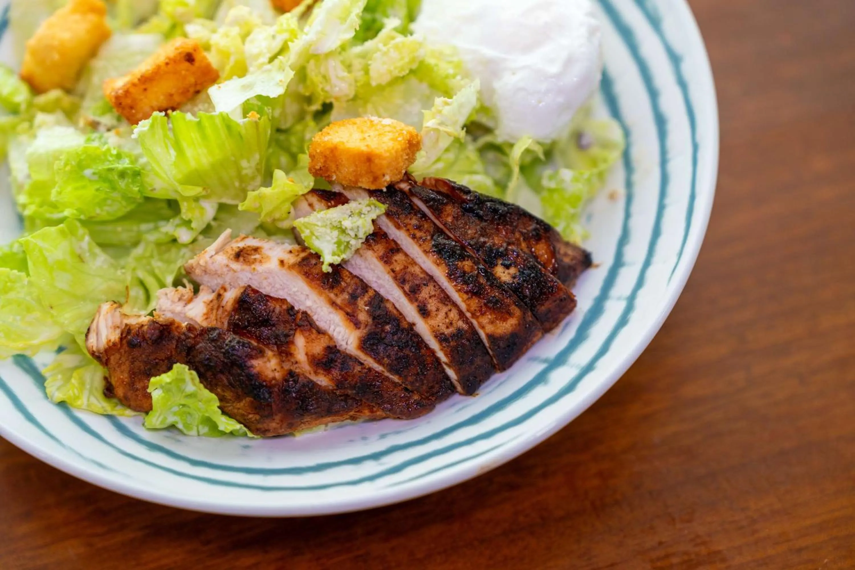 Food and drinks in Radisson Hotel Brunei Darussalam