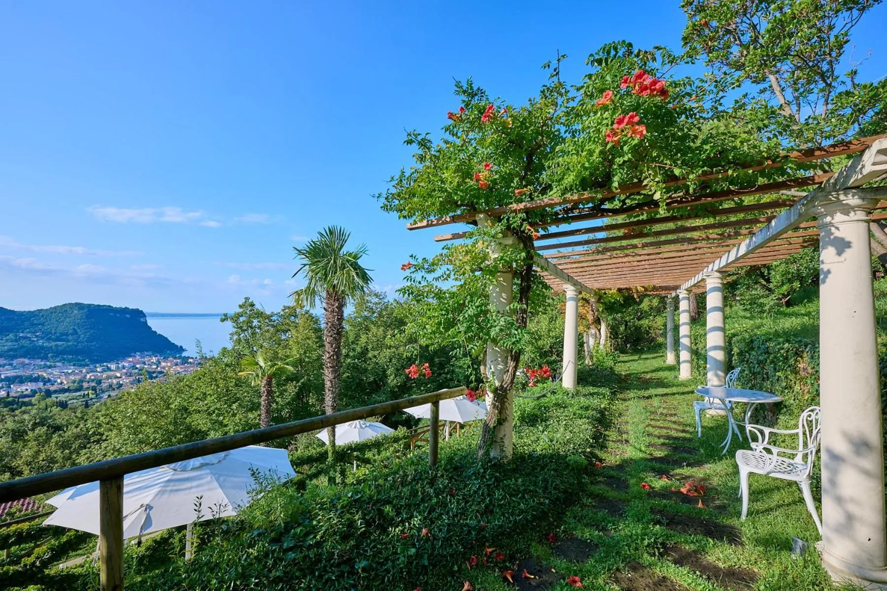 Garden in Madrigale Panoramic Lifestyle & Soulful Hotel