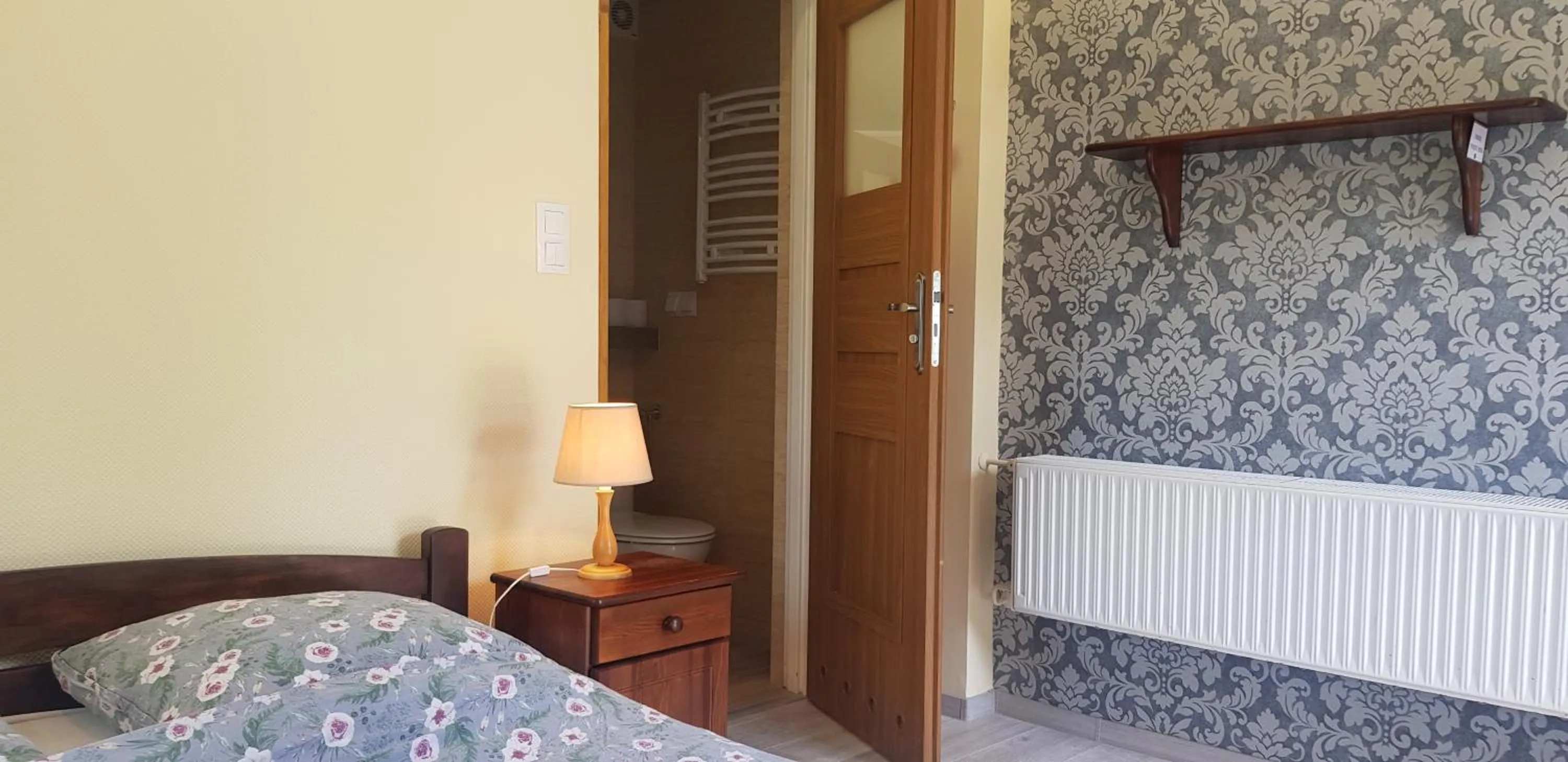 Bed in Gosciniec Pod Brzegiem