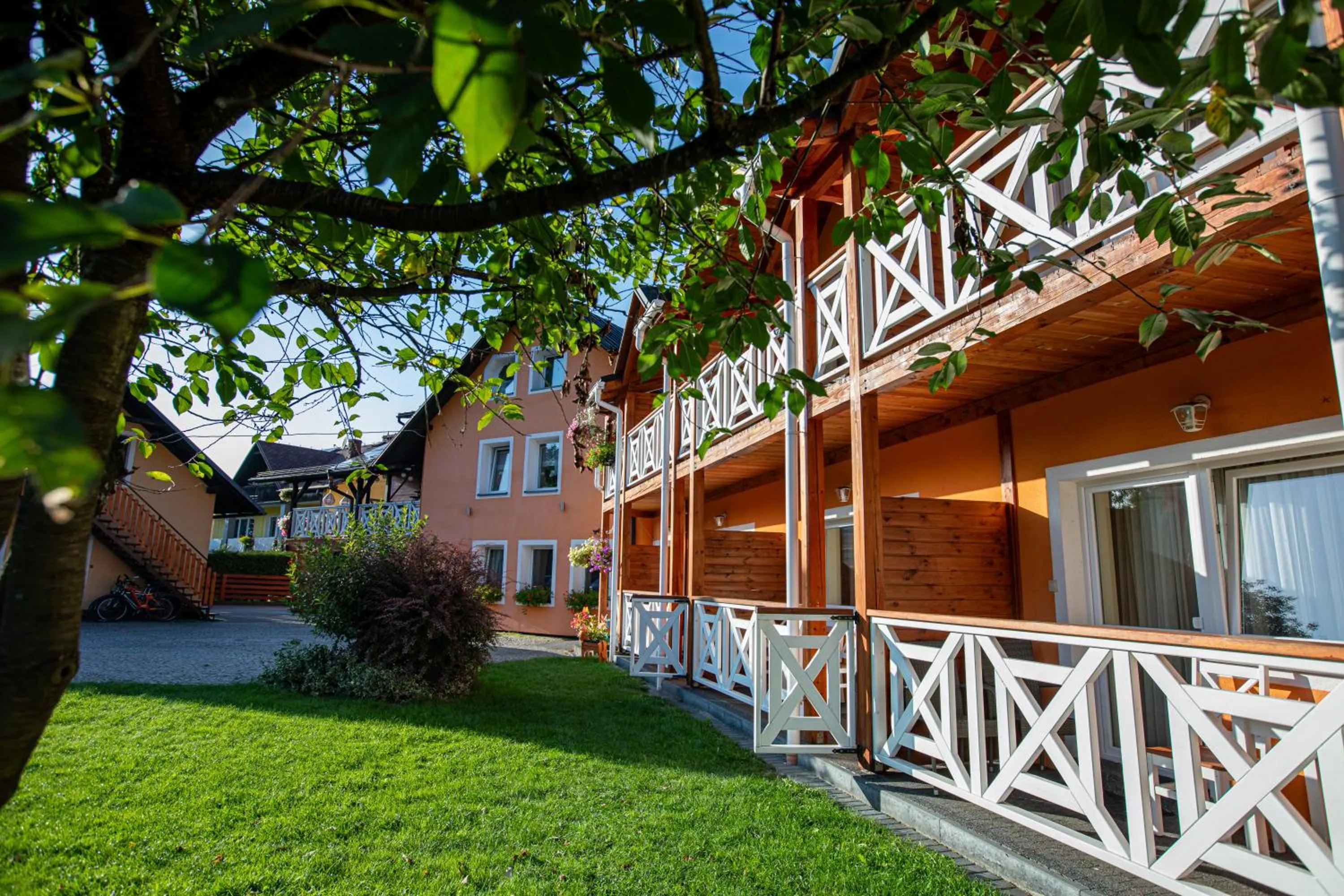 Gosciniec Pod Brzegiem