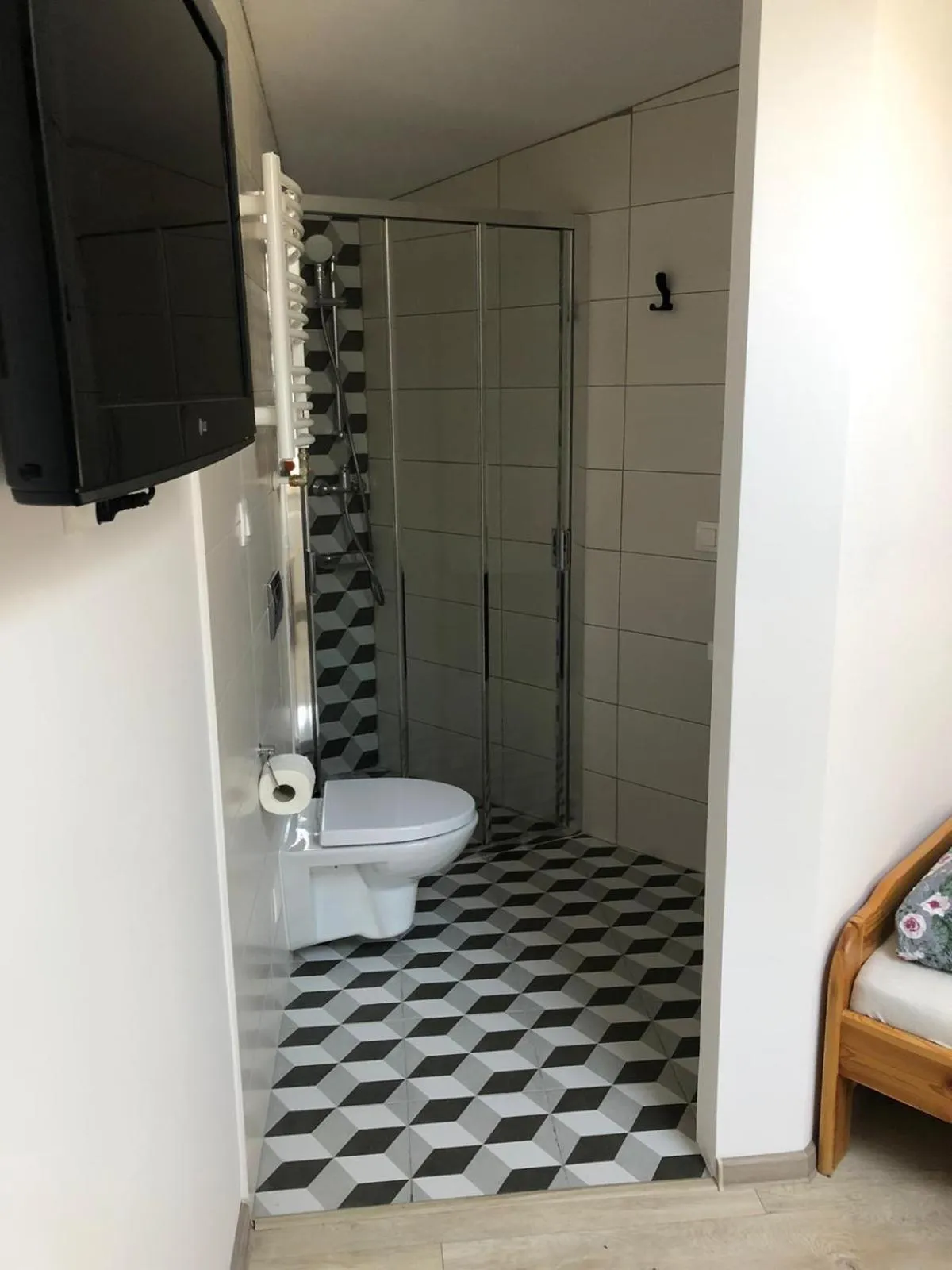 Shower in Gosciniec Pod Brzegiem