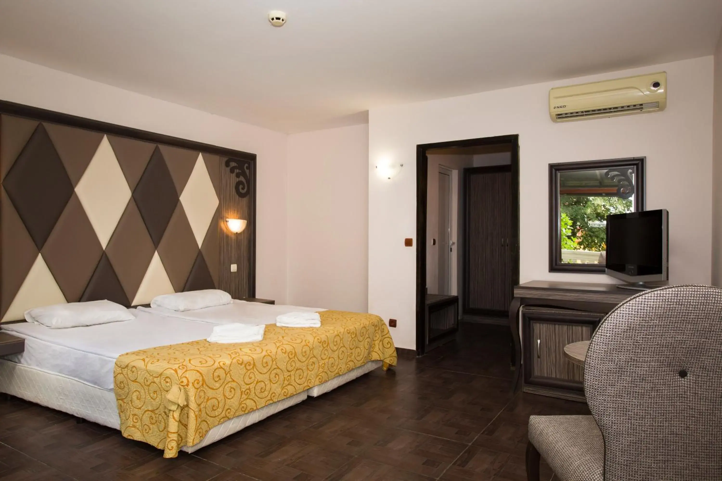 Double Room in Villas Elenite Double Room in Villas Elenite