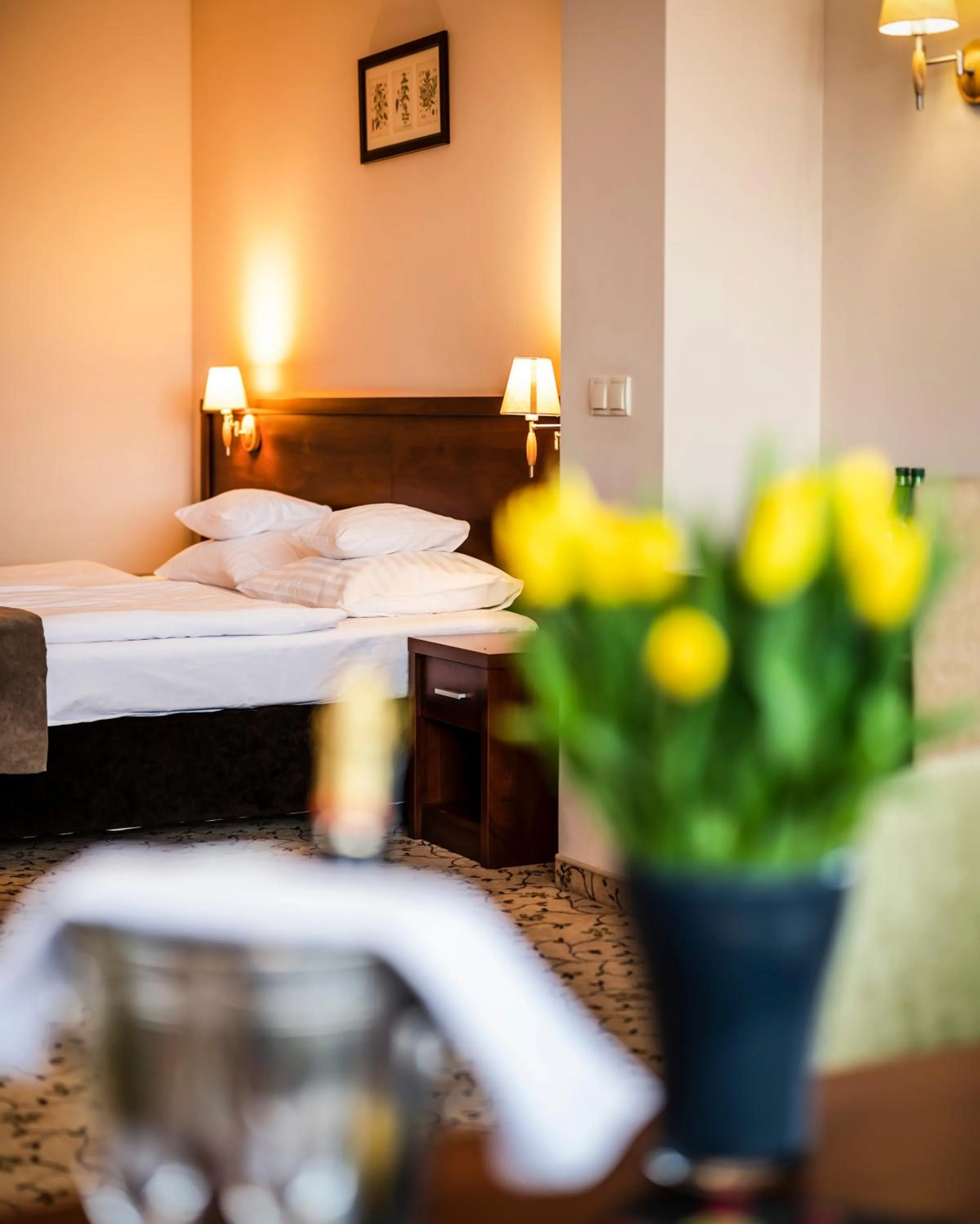 Balcony/Terrace, Bed in Dosłońce Resort Wellness & Farm