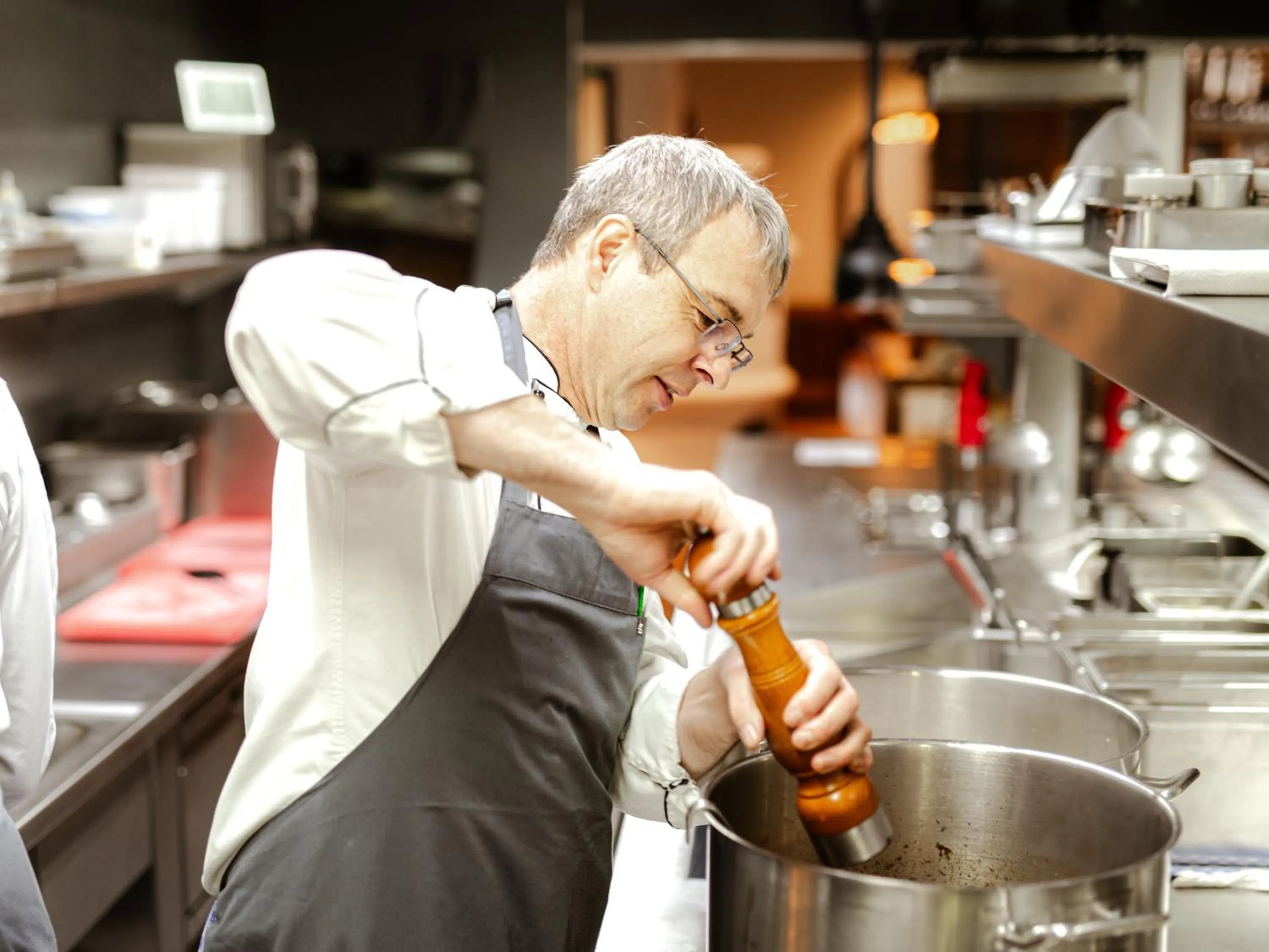 kitchen in Landhotel - Hotel & Brauereigasthof Schneider