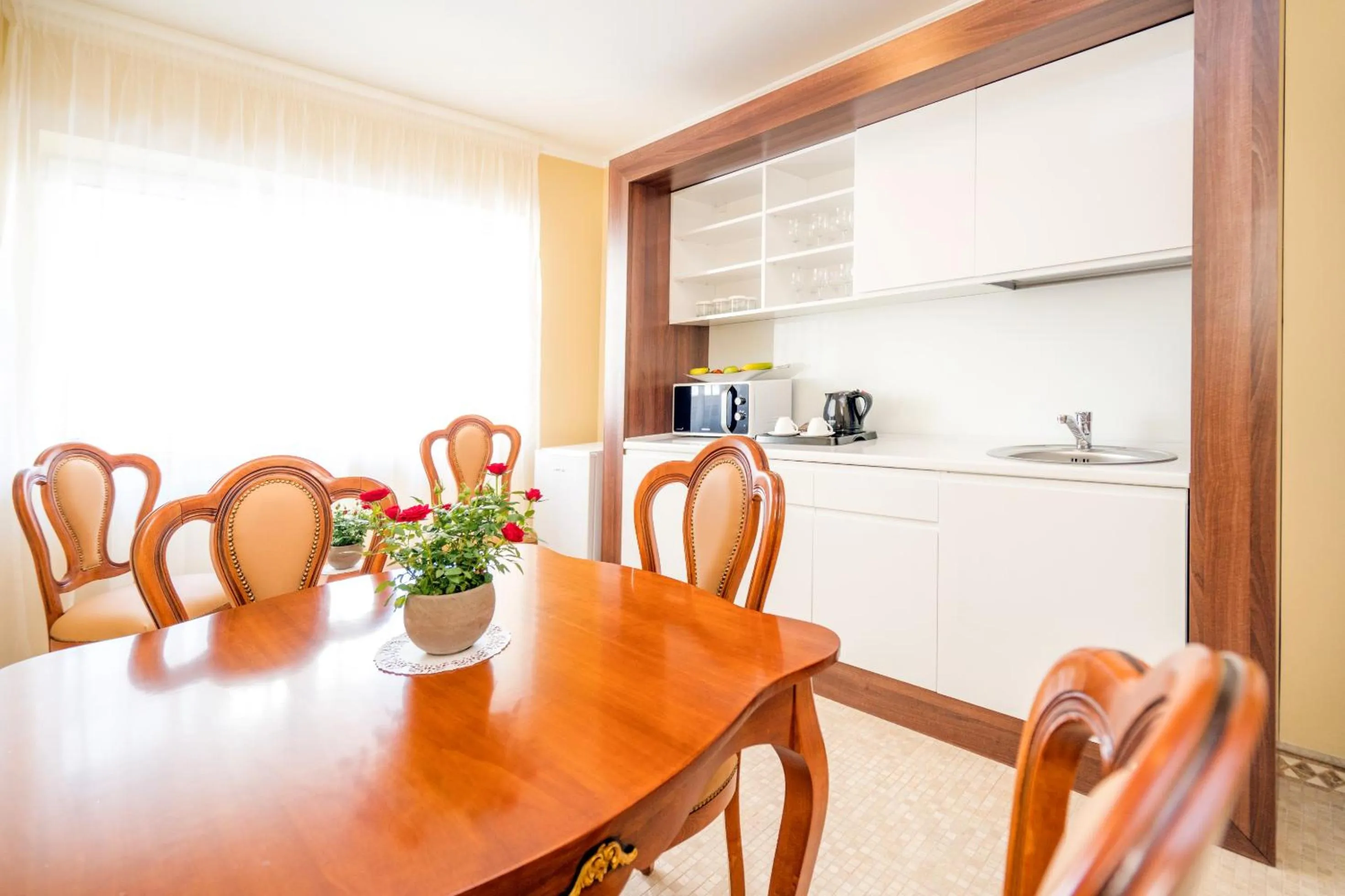 Kitchen or kitchenette in Studio One Accommodation Suites