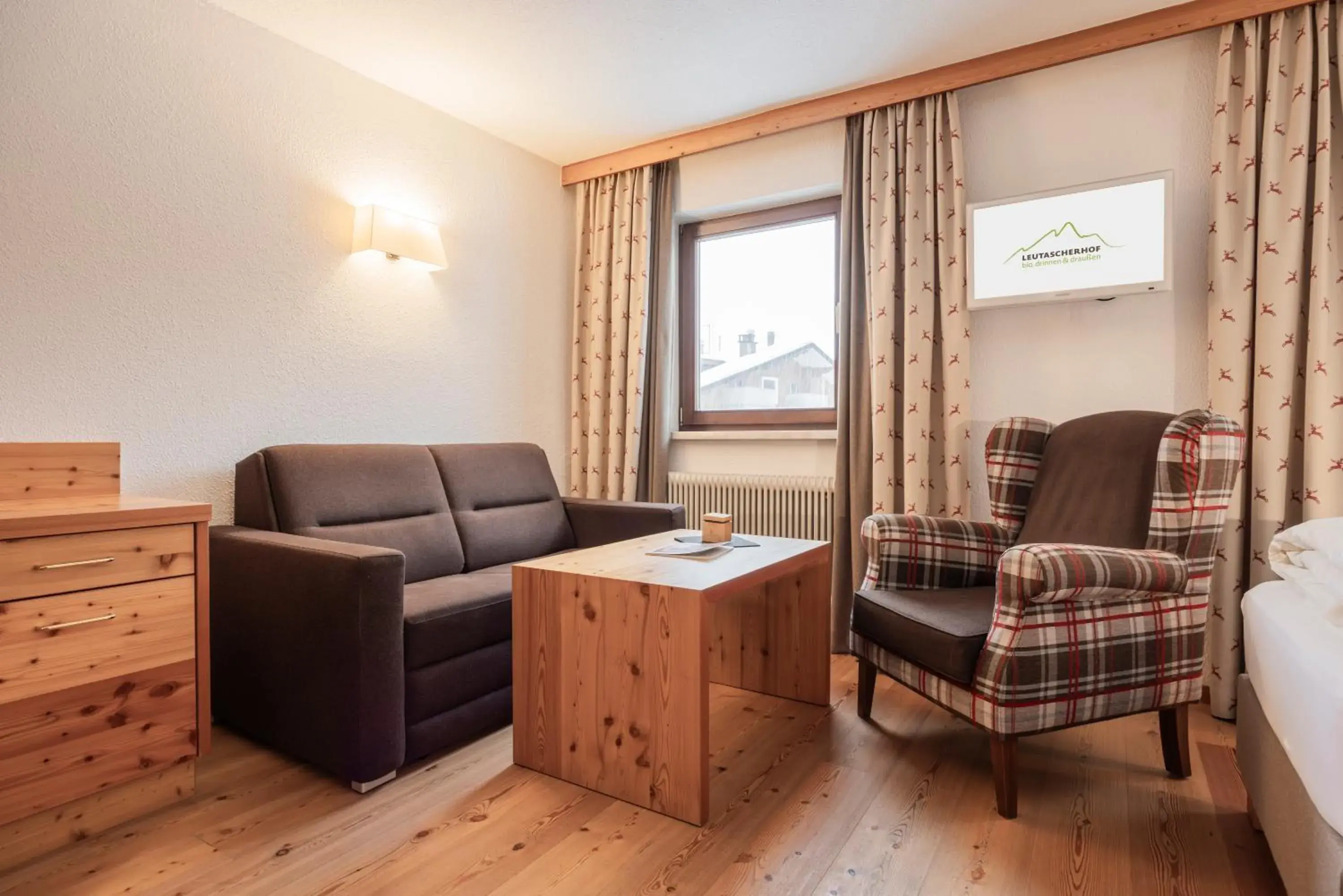 Double Room in Biohotel Leutascherhof Double Room in Biohotel Leutascherhof