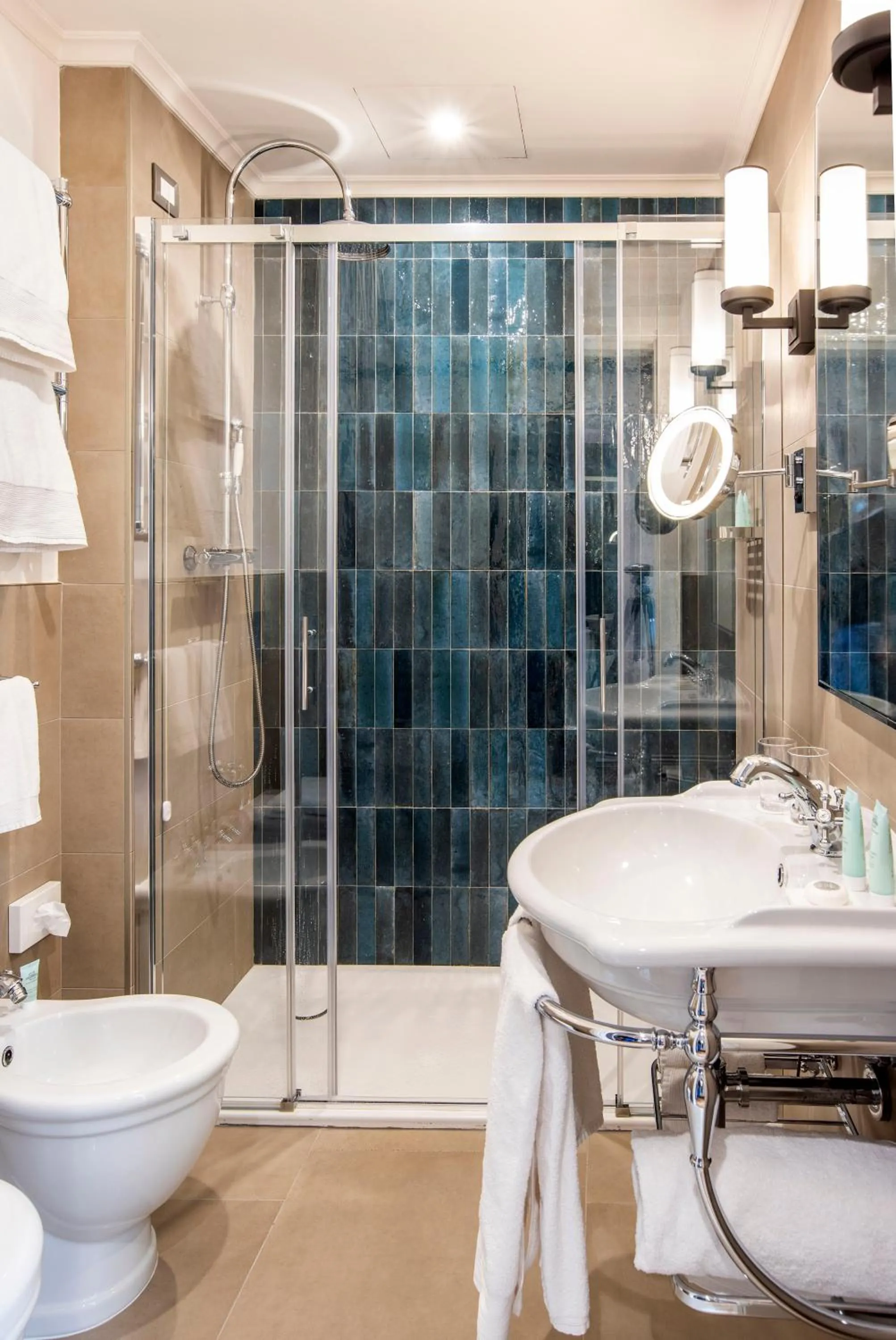 Shower in Terme di Saturnia Natural Spa & Golf Resort - The Leading Hotels of the World