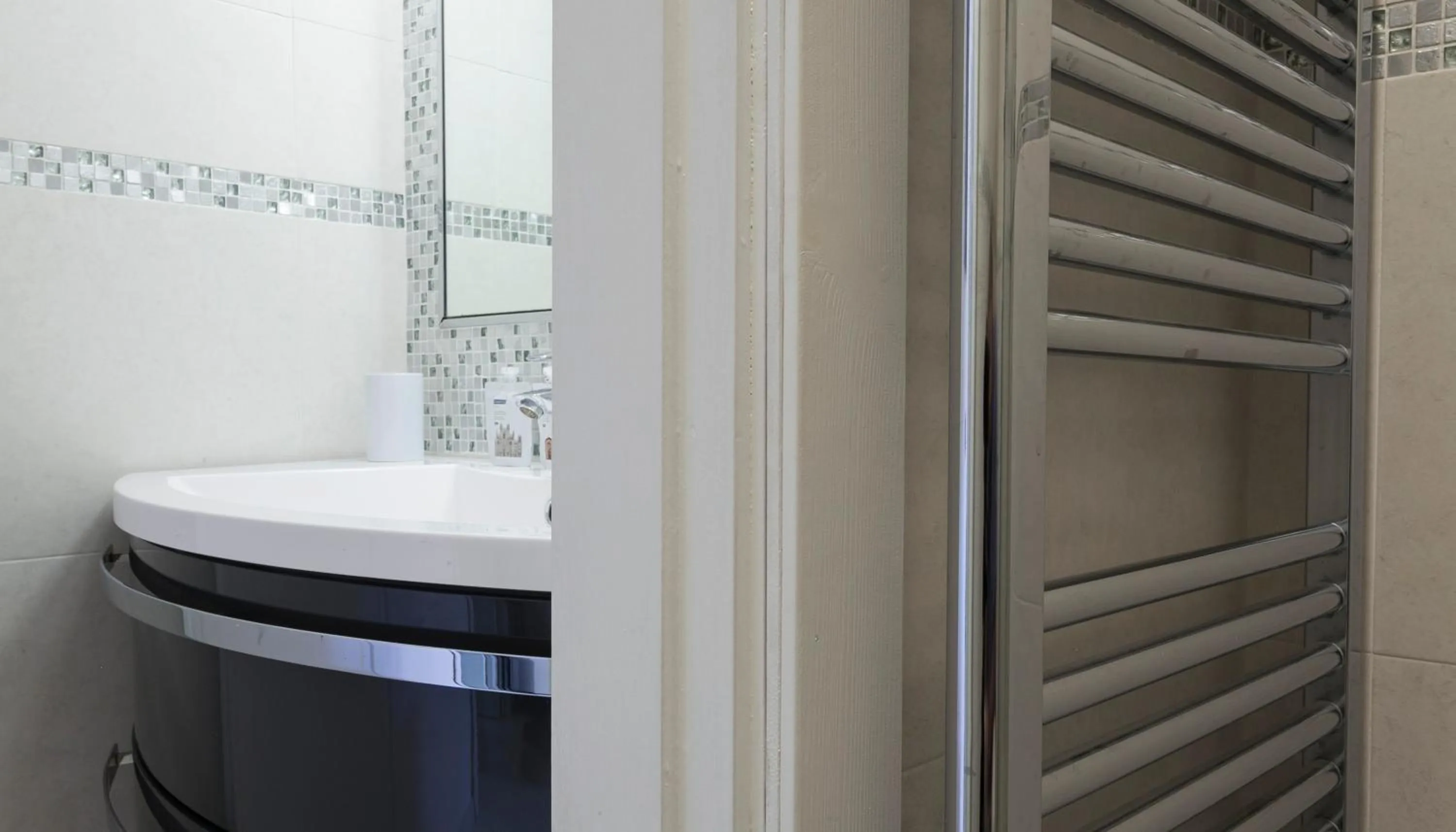 Bathroom in Italianway-Porro Lambertenghi