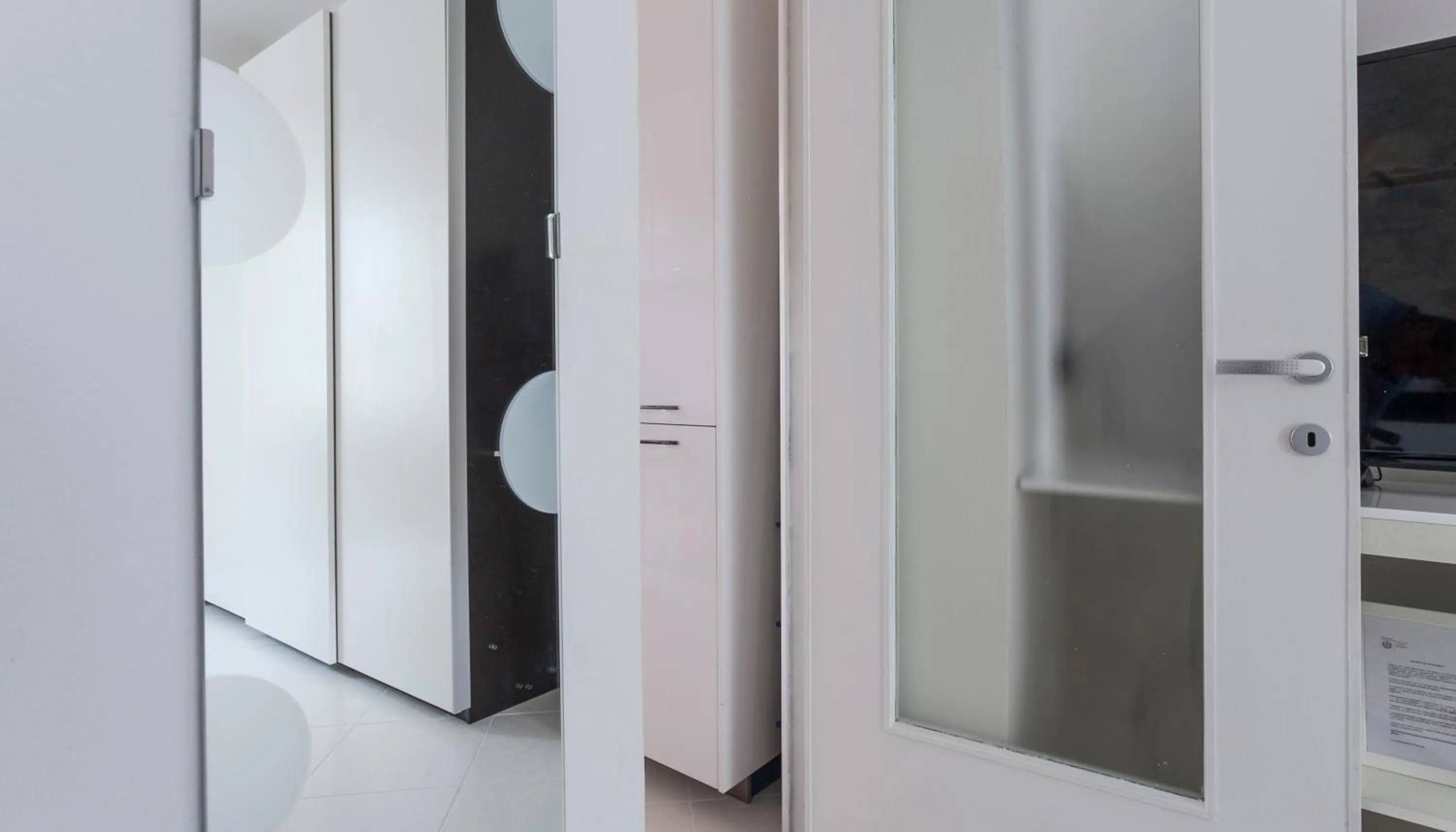 Decorative detail in Italianway-Porro Lambertenghi