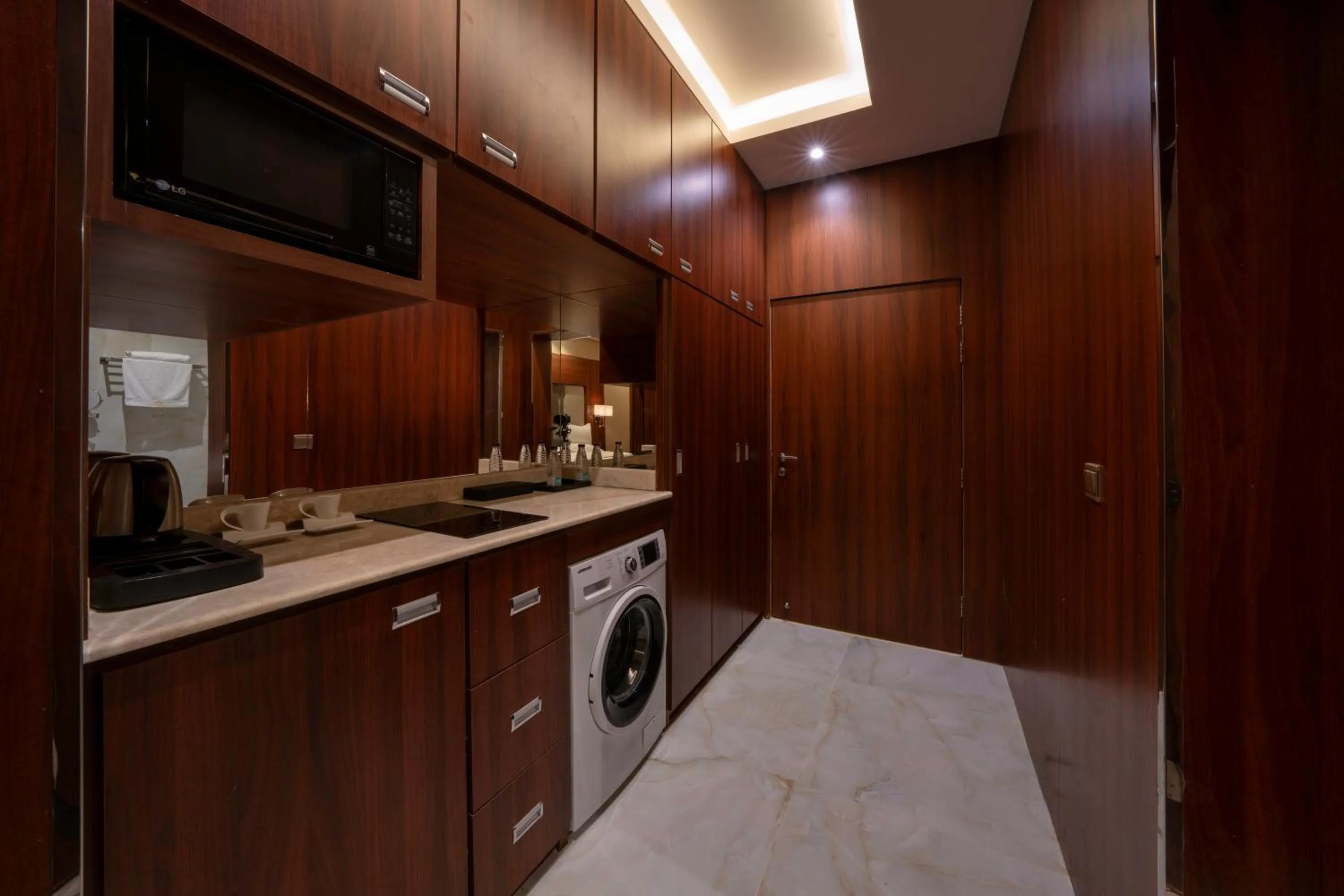 Msharef Almoden Serviced Apartment