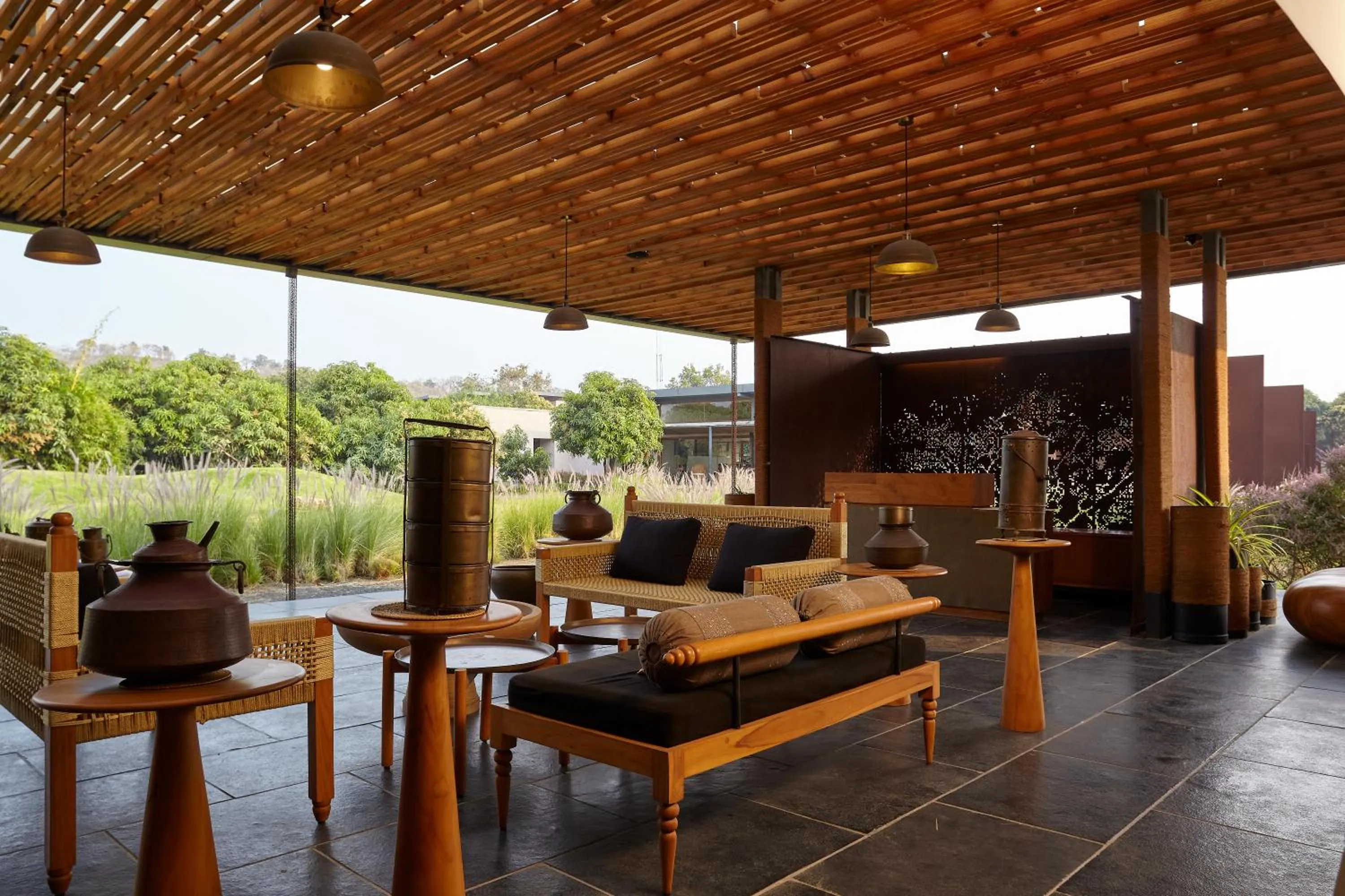 Restaurant/places to eat in Woods at Sasan