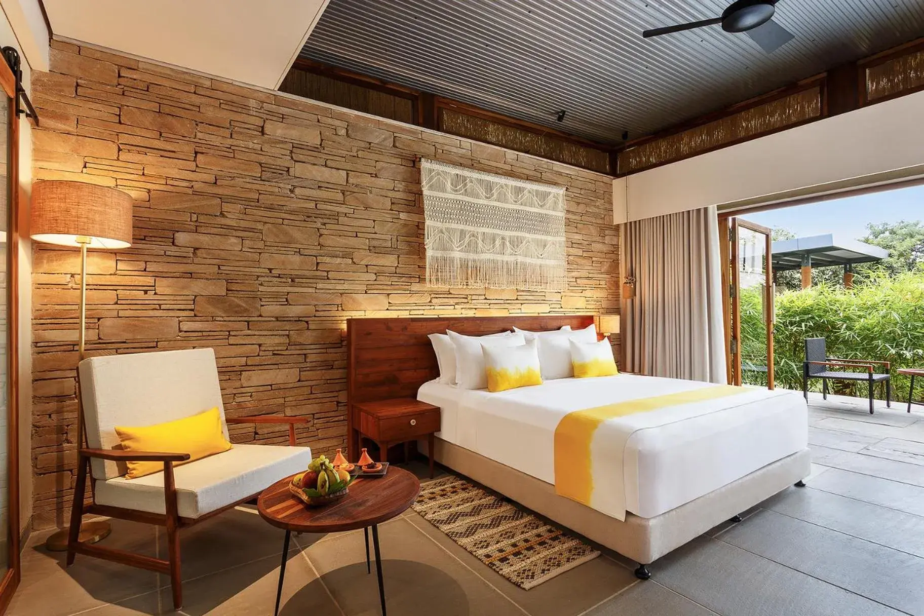 Studio with Terrace in Woods at Sasan Studio with Terrace in Woods at Sasan