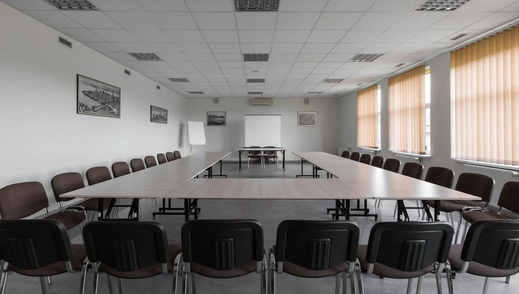 Meeting/conference room in Villa Barbara