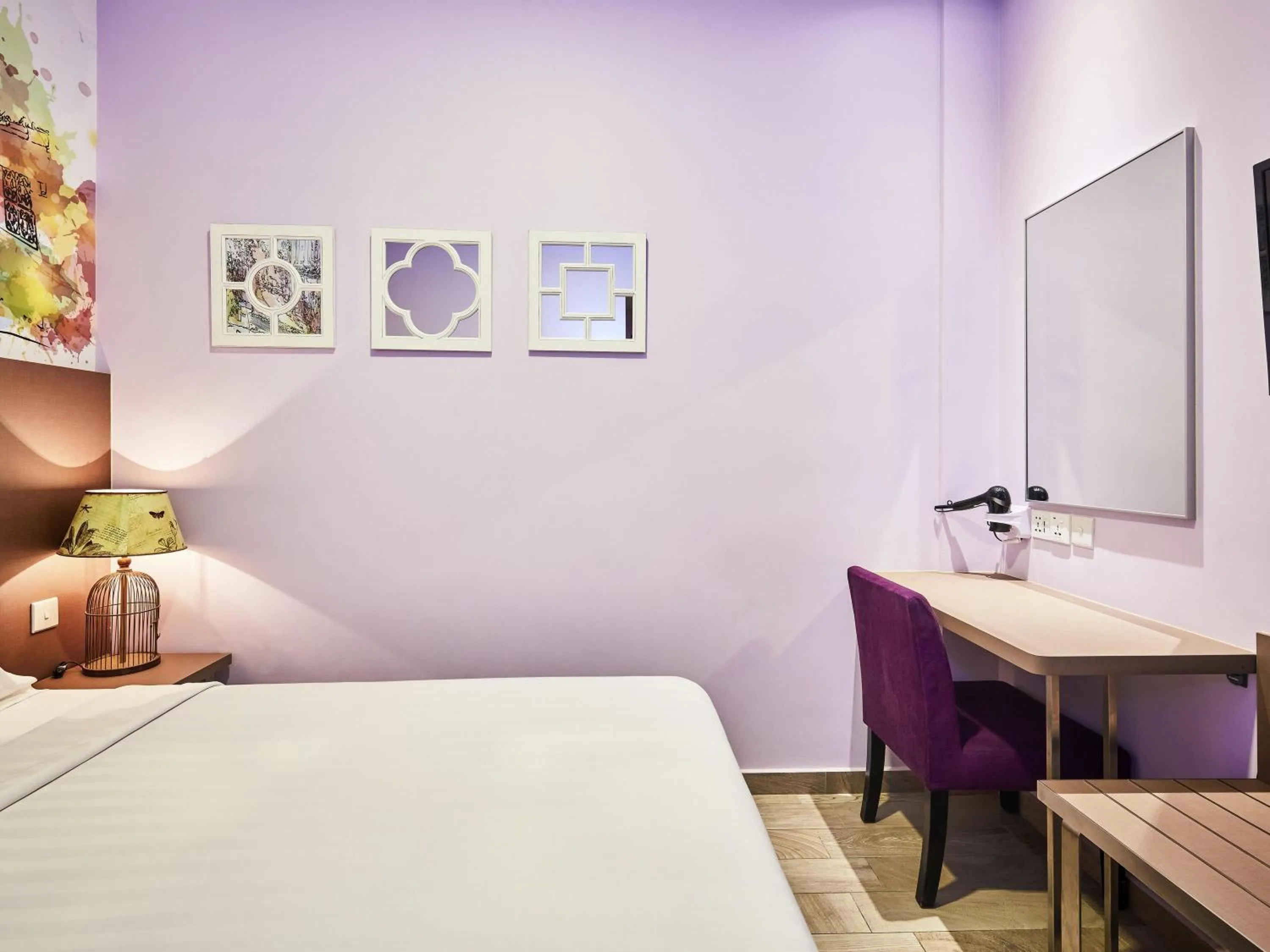 Bedroom, Bed in ibis budget Singapore Joo Chiat