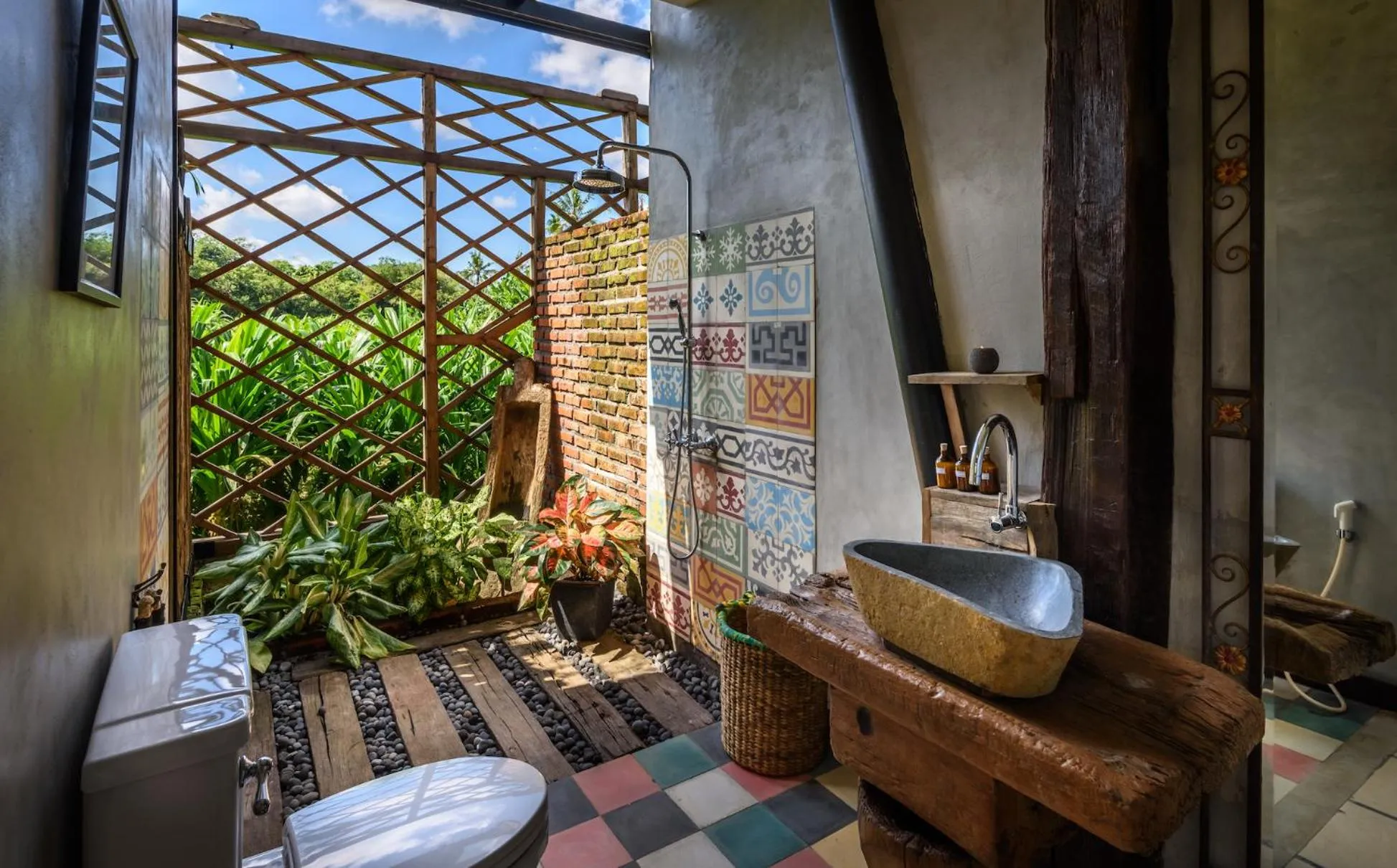 Shower in Taman Nauli Boutique Rooms