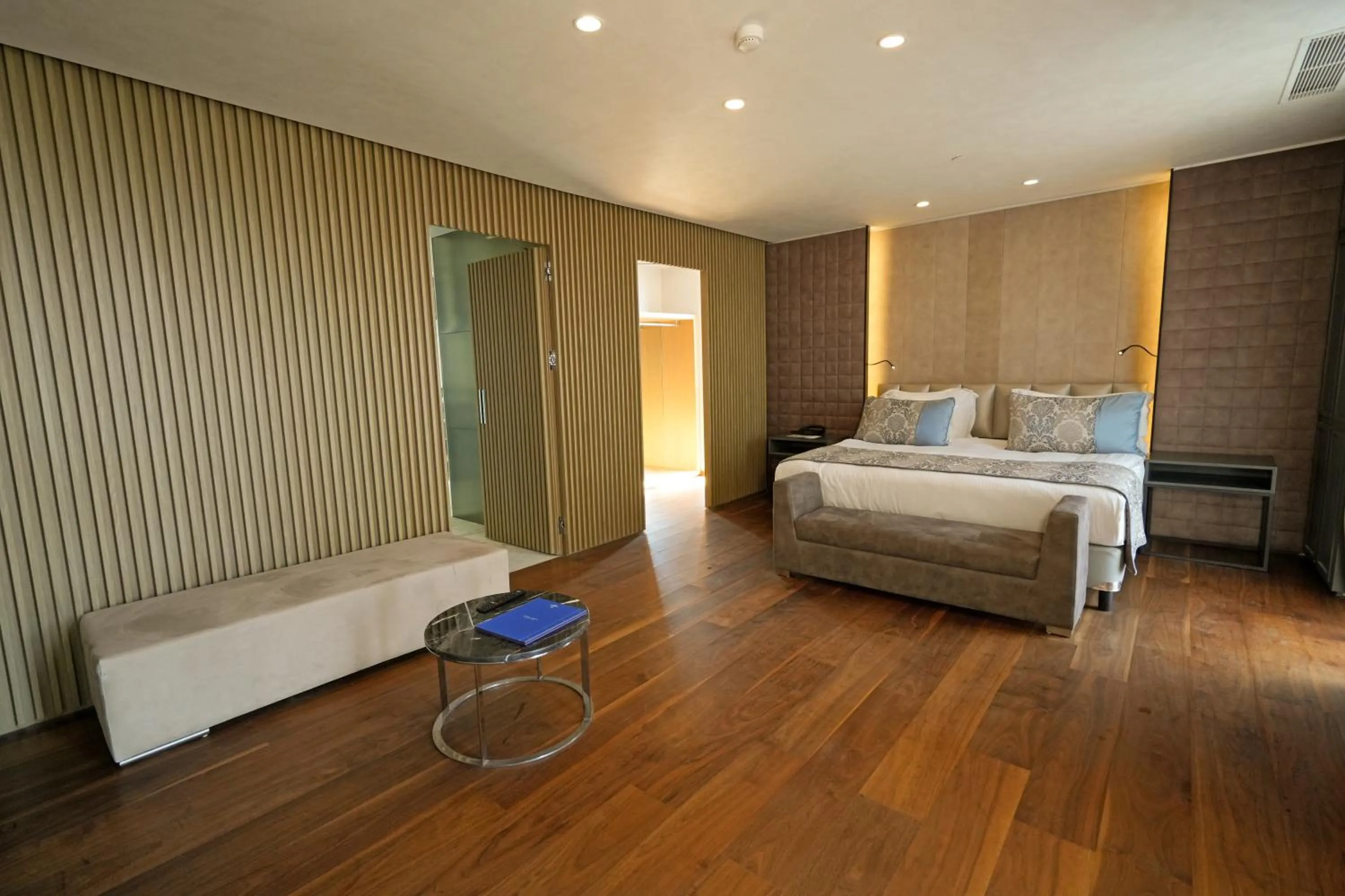 Bed in Dedeman Cizre Hotel