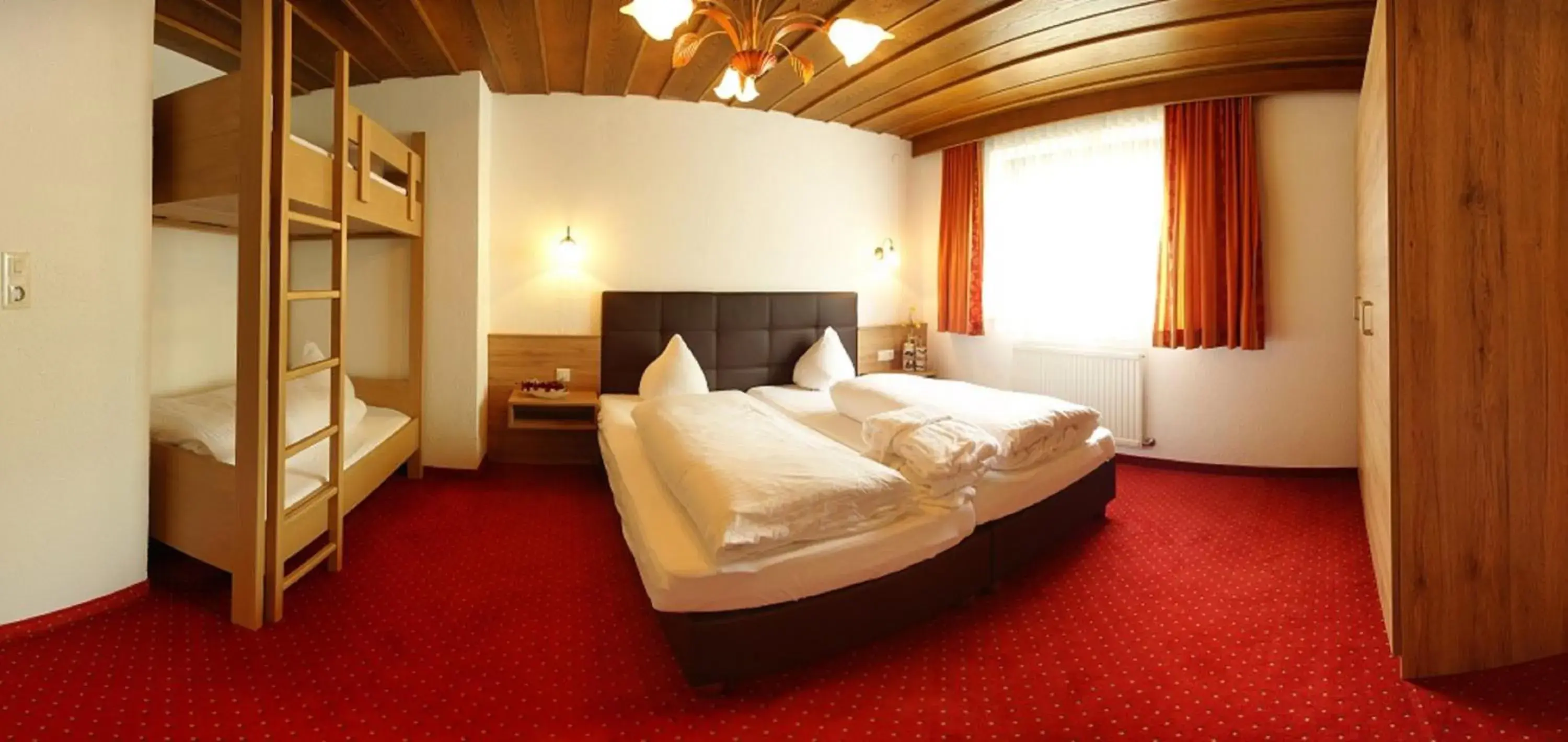 Two-Bedroom Apartment in Kinderhotel Lärchenhof Two-Bedroom Apartment in Kinderhotel Lärchenhof