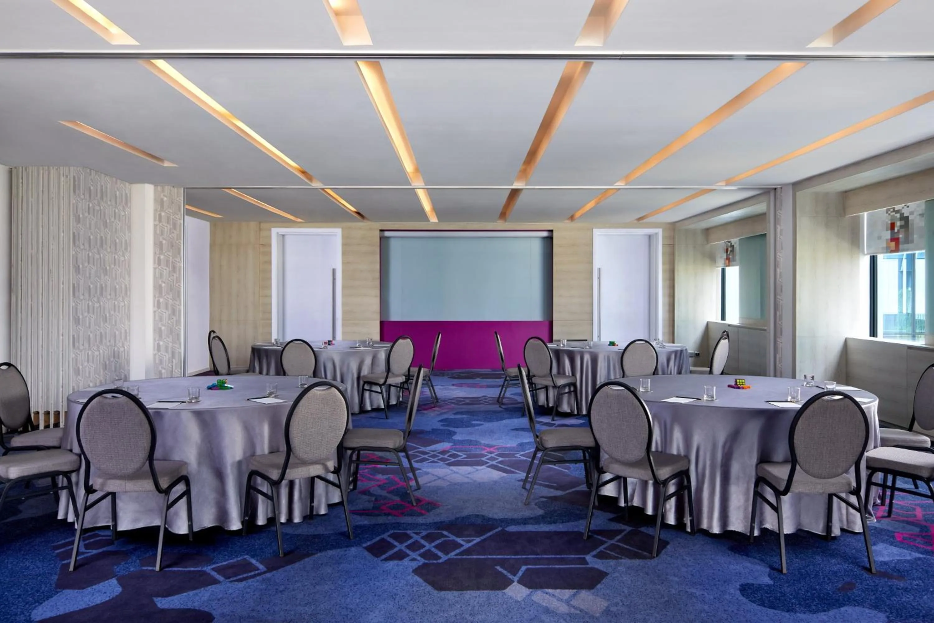 Meeting/conference room in Aloft Jakarta Wahid Hasyim
