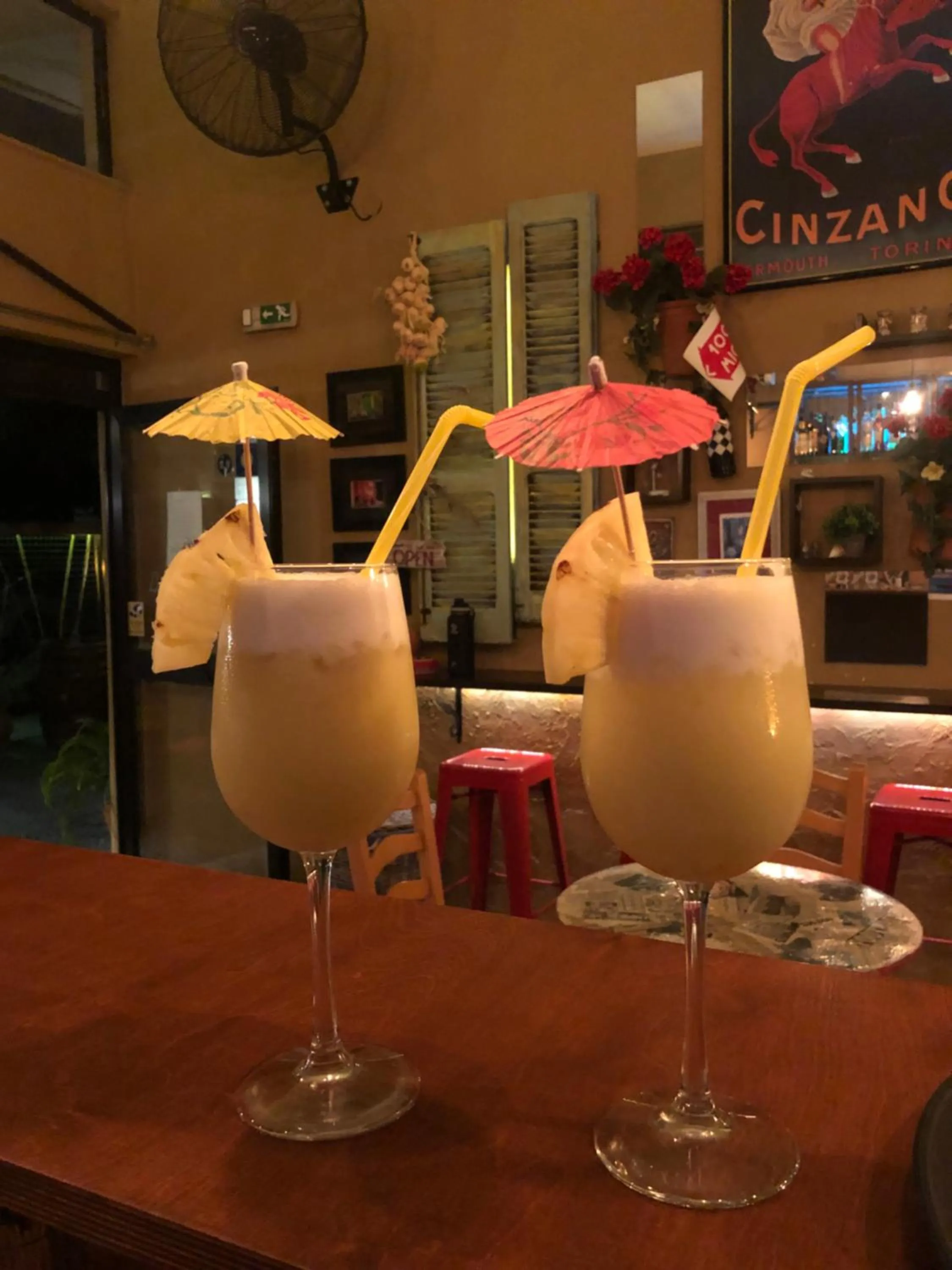 Lounge or bar in Rhodes Backpackers Boutique Hostel and Apartments