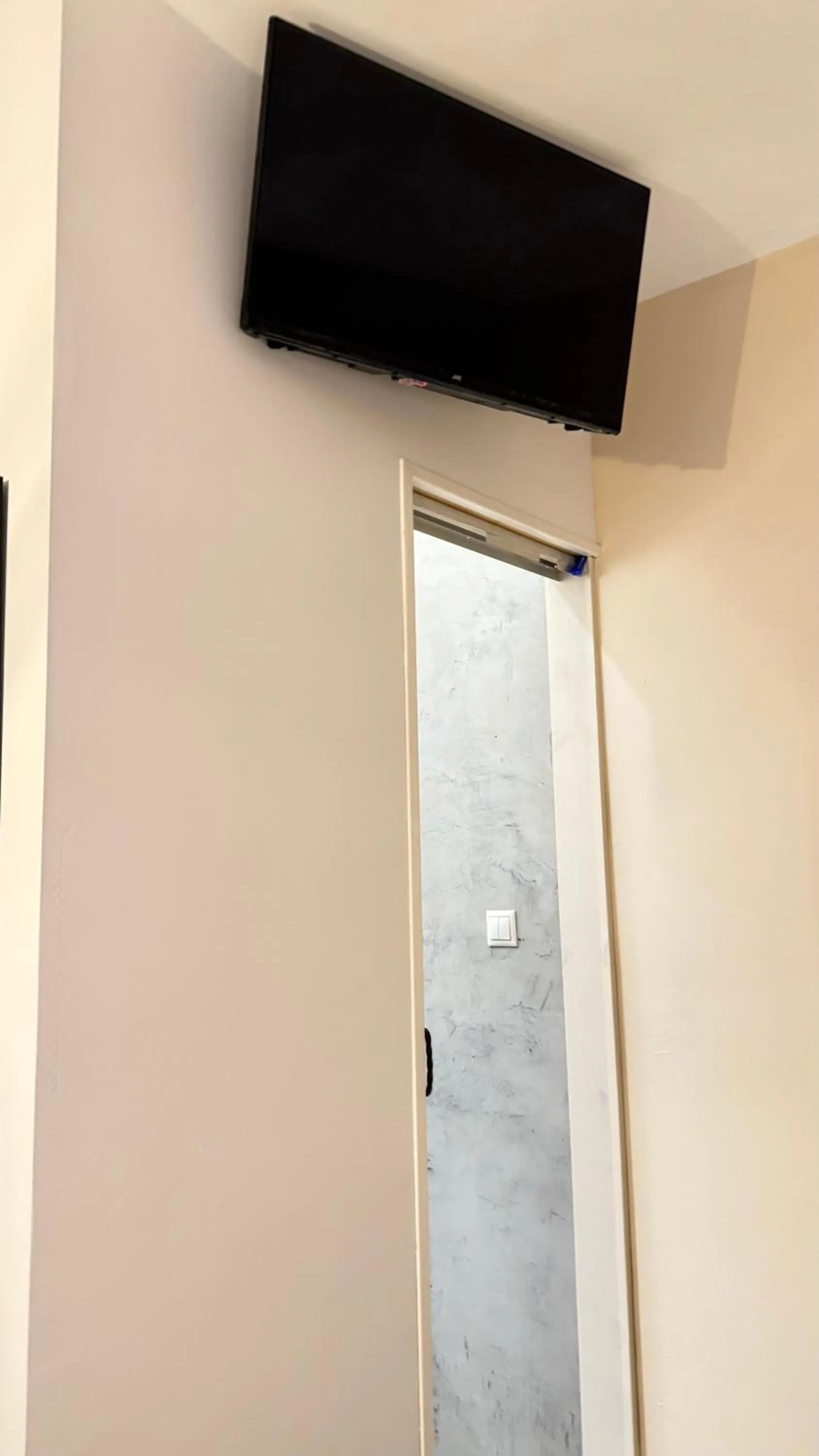 Rhodes Backpackers Boutique Hostel and Apartments