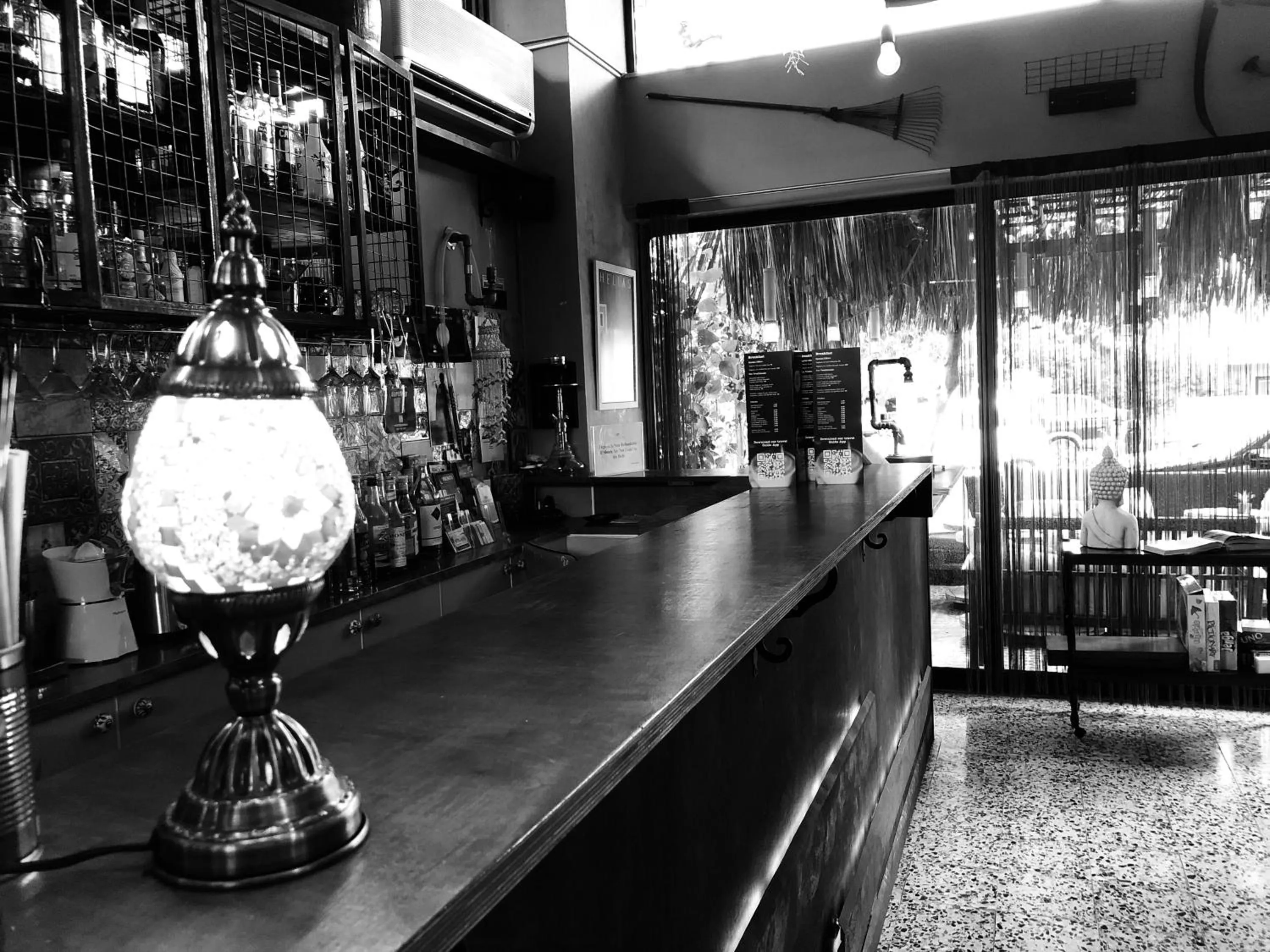 Lounge or bar in Rhodes Backpackers Boutique Hostel and Apartments