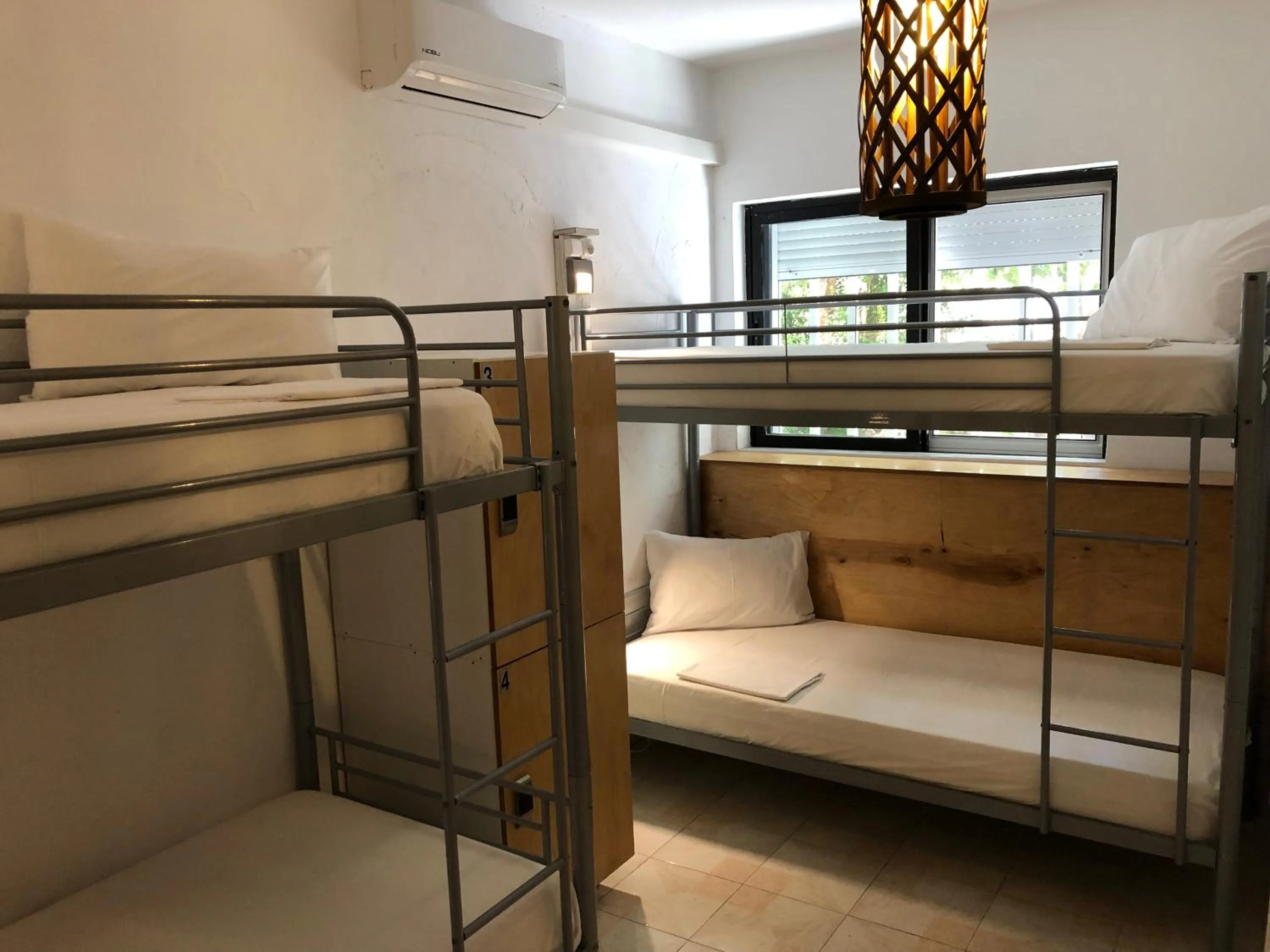 Rhodes Backpackers Boutique Hostel and Apartments