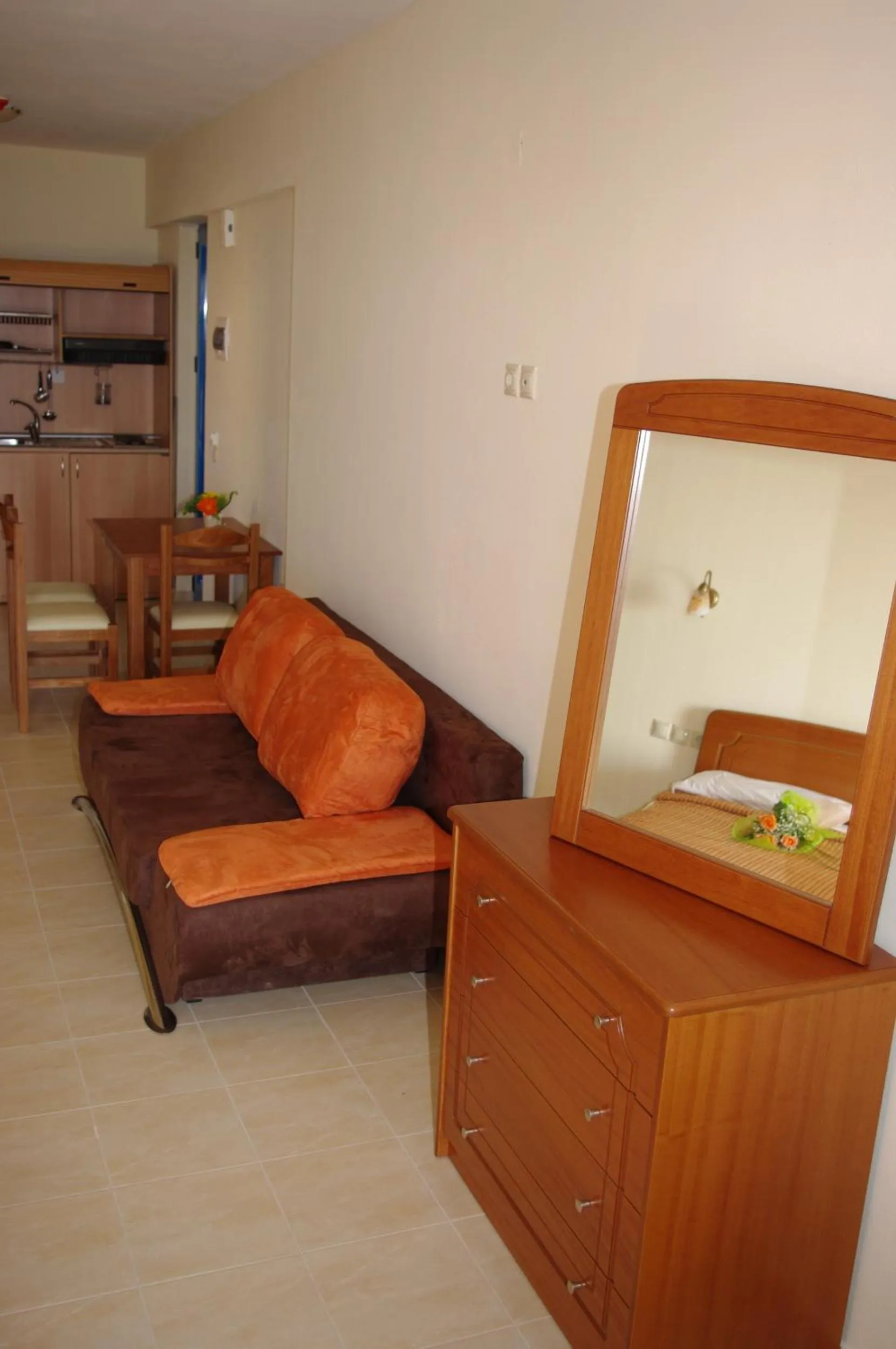 Coffee/tea facilities in Gold Apartments