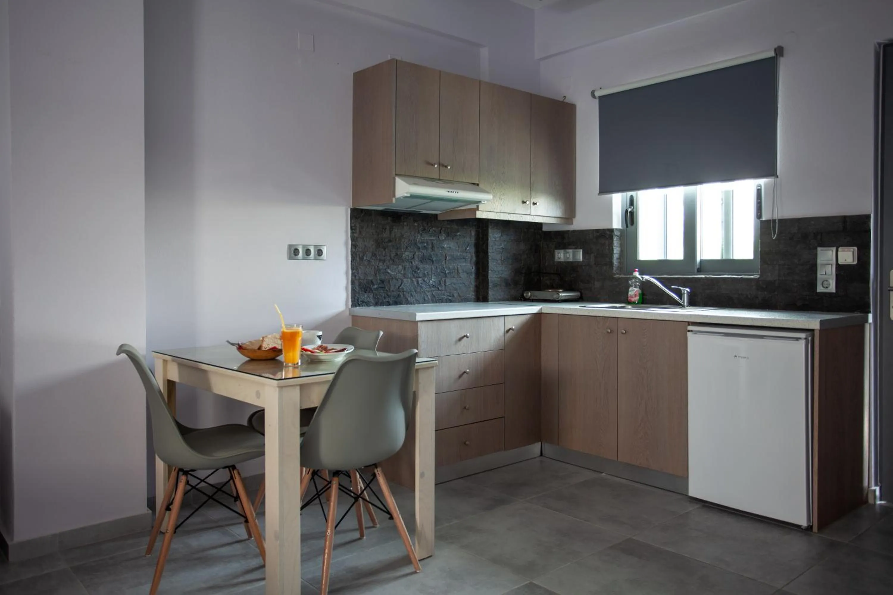 Kitchen or kitchenette in Gold Apartments