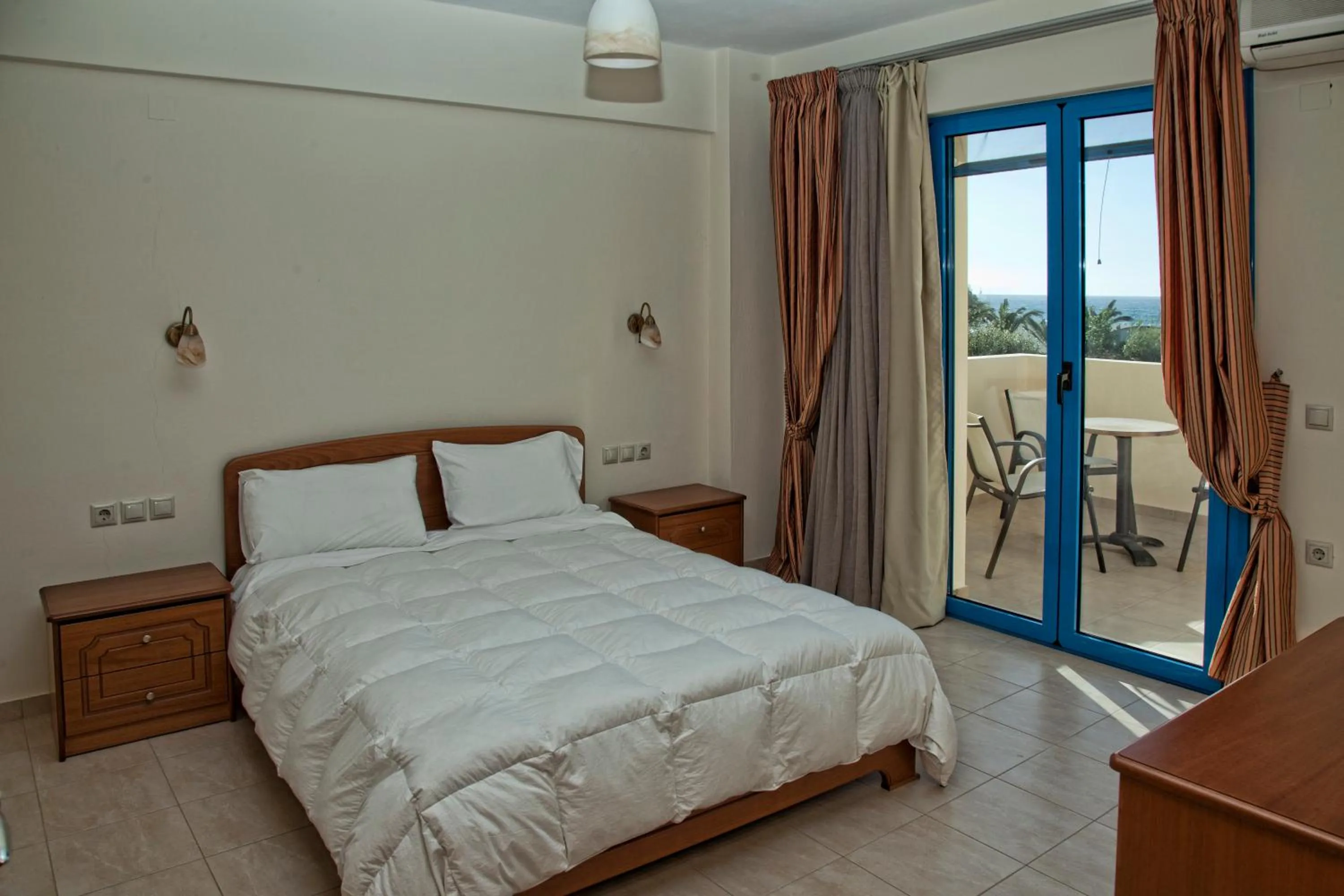 Photo of the whole room, Bed in Gold Apartments