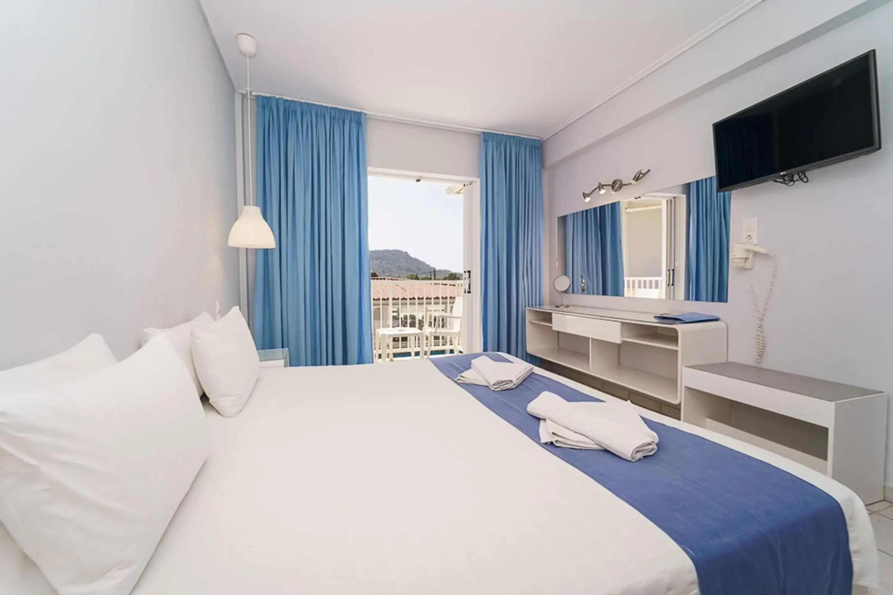 2 Bedroom Family Room in Filoxenia Hotel Zakynthos 2 Bedroom Family Room in Filoxenia Hotel Zakynthos