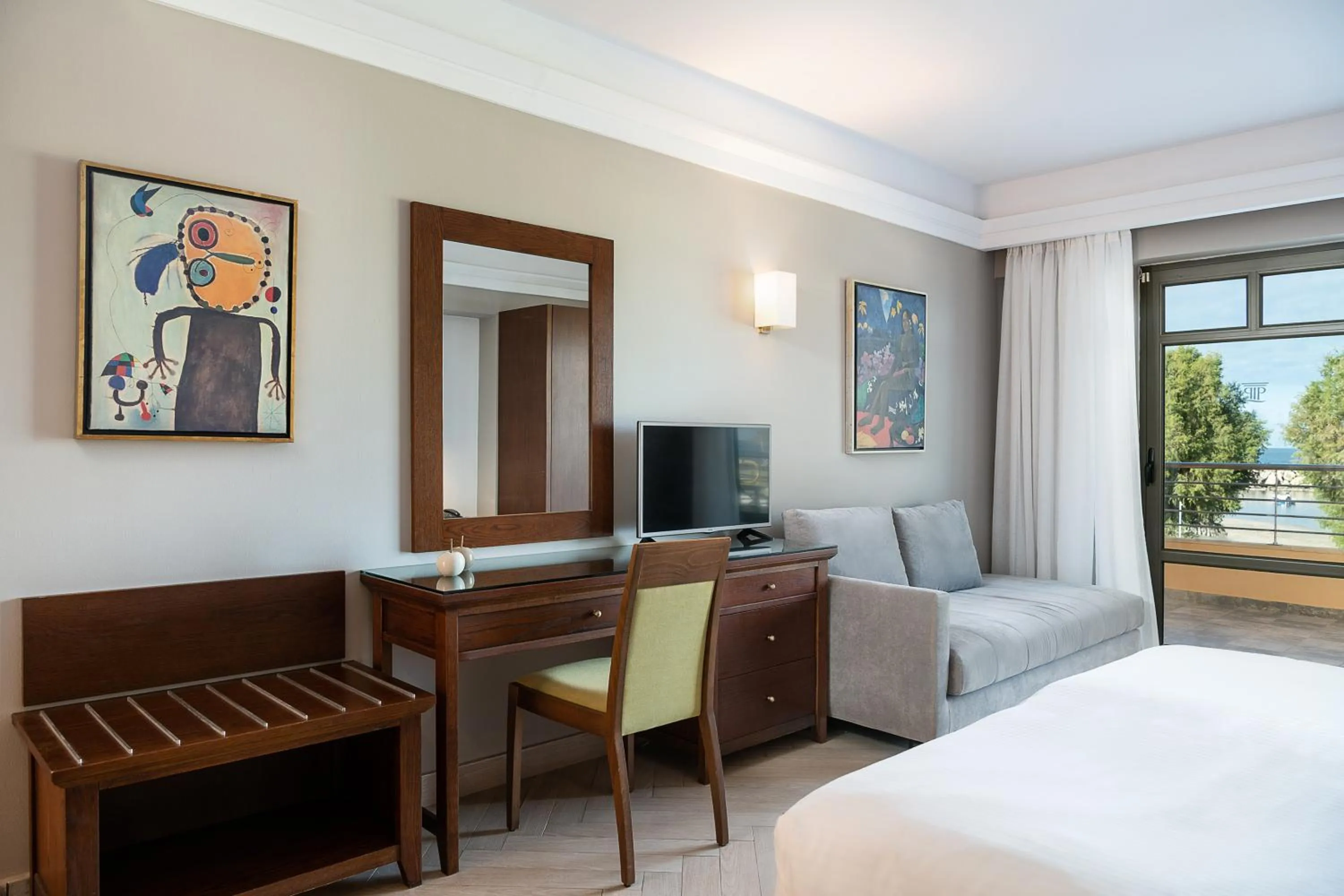 Living room, Bed in Porto Platanias Beach Resort & Spa