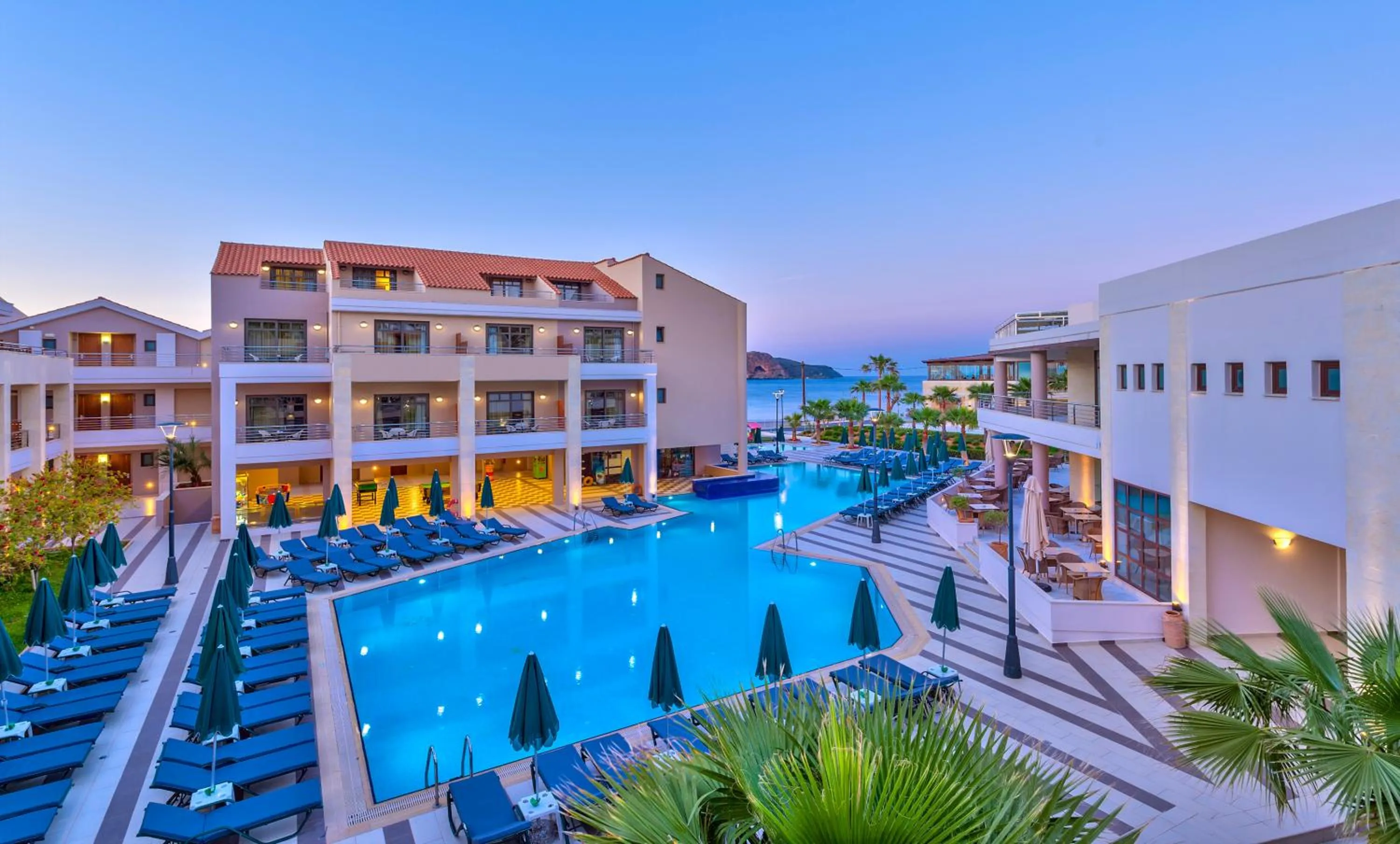 Swimming pool in Porto Platanias Beach Resort & Spa