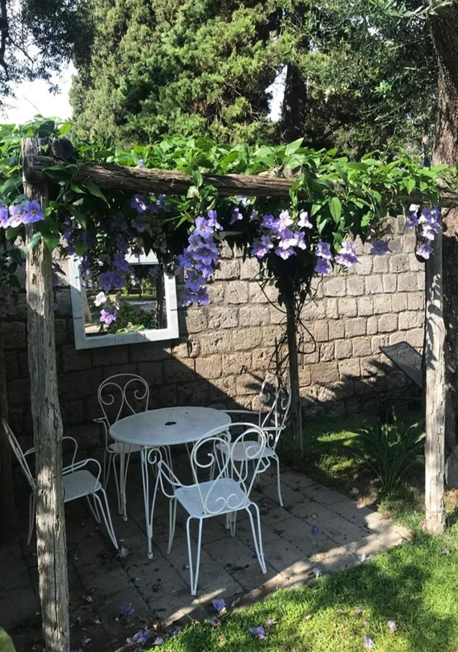 Garden in Suite Lidia B&B