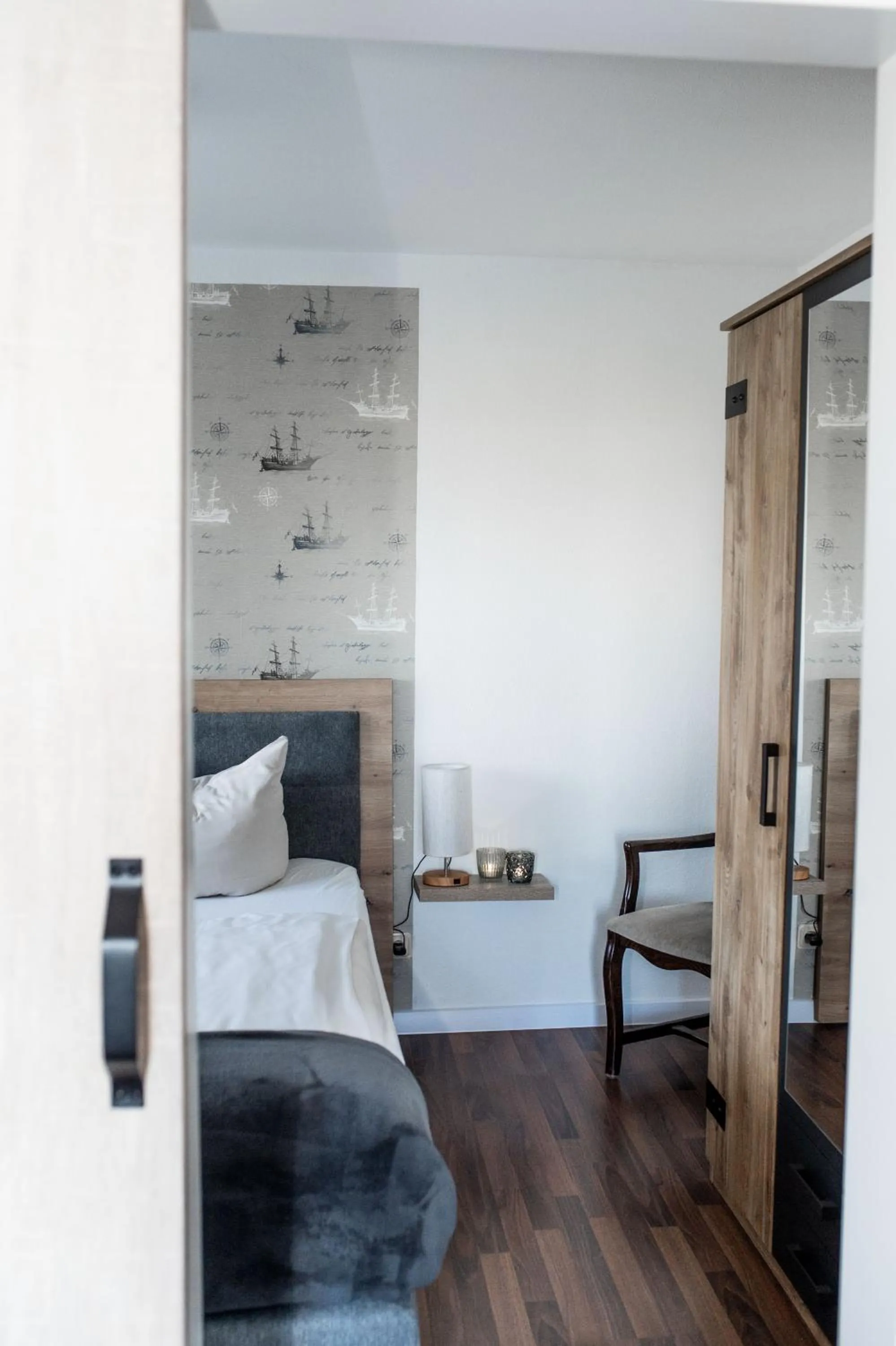 Bedroom, Bed in Landhotel Esen