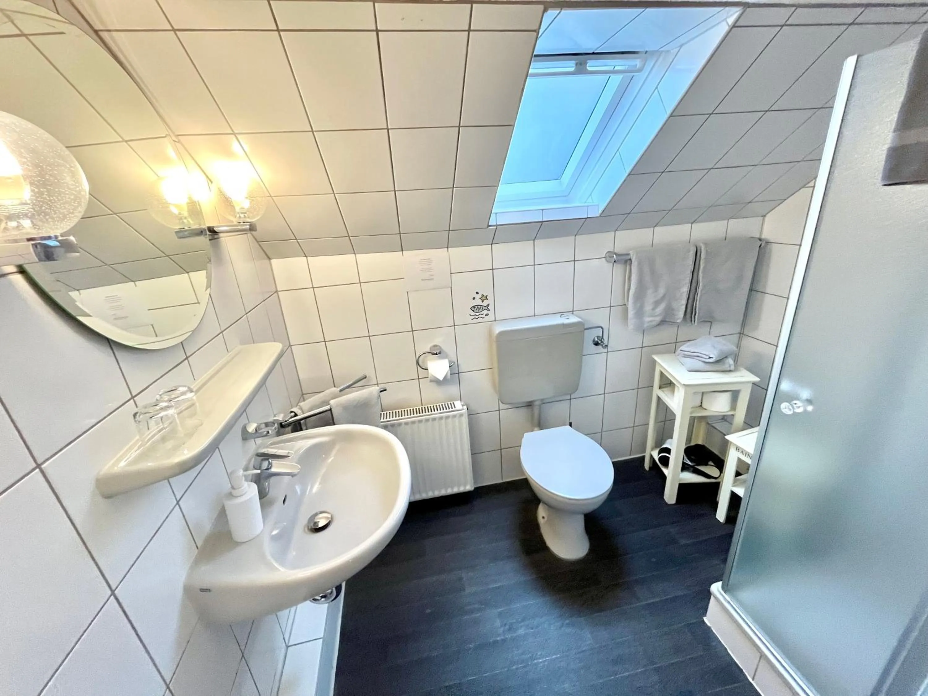 Bathroom in Landhotel Esen