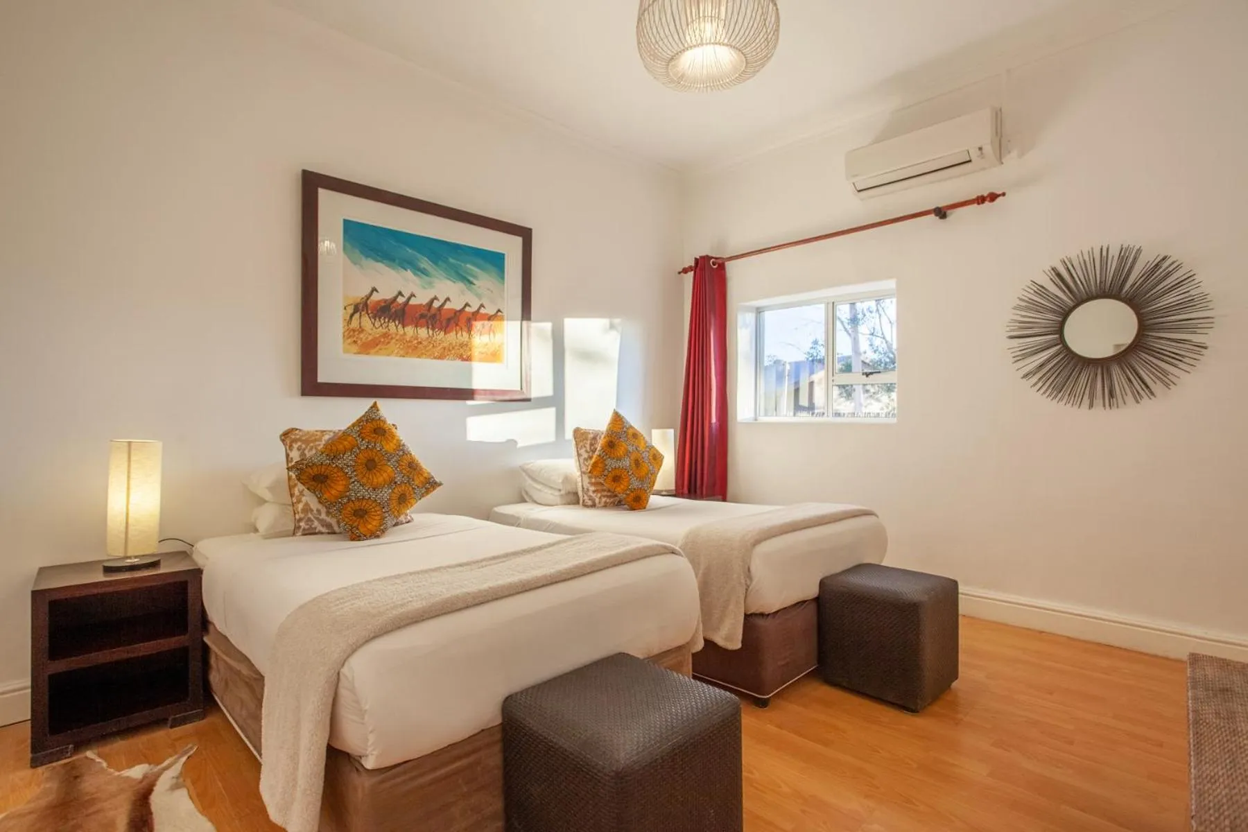 Bed in Inverdoorn Game Reserve Lodge