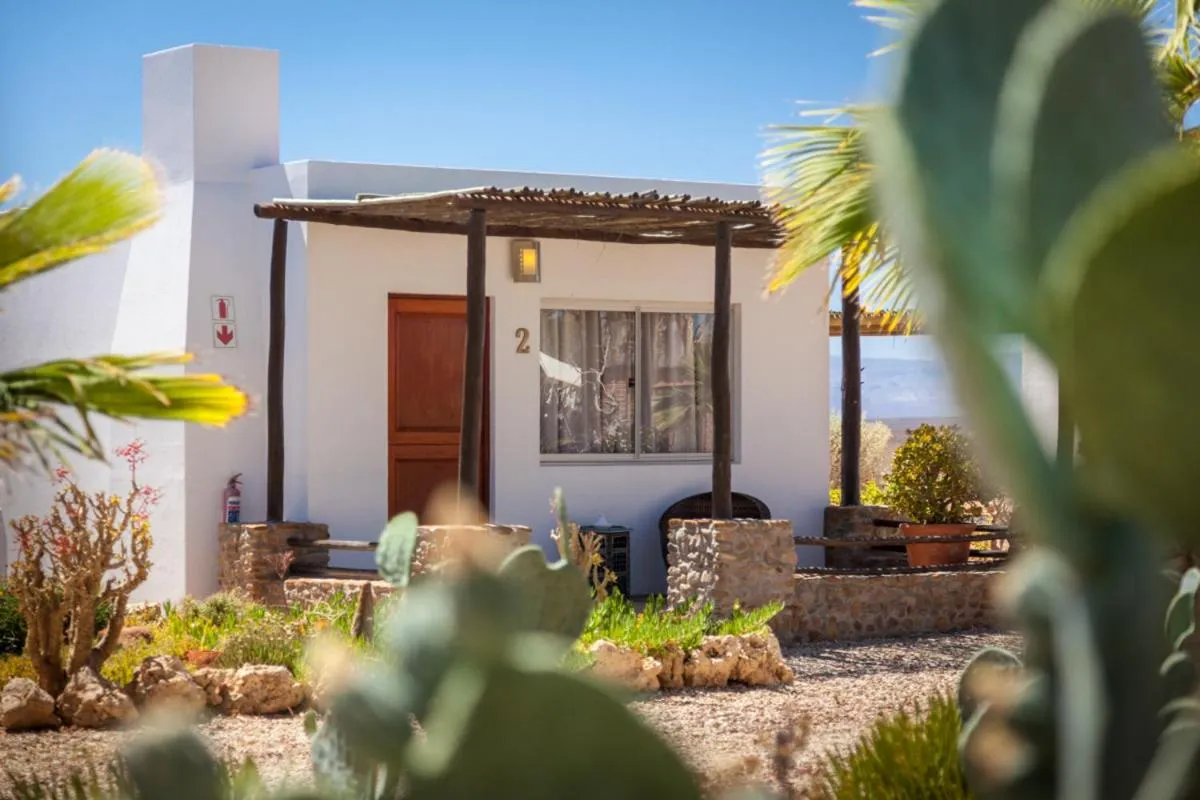 Property building in Inverdoorn Game Reserve Lodge