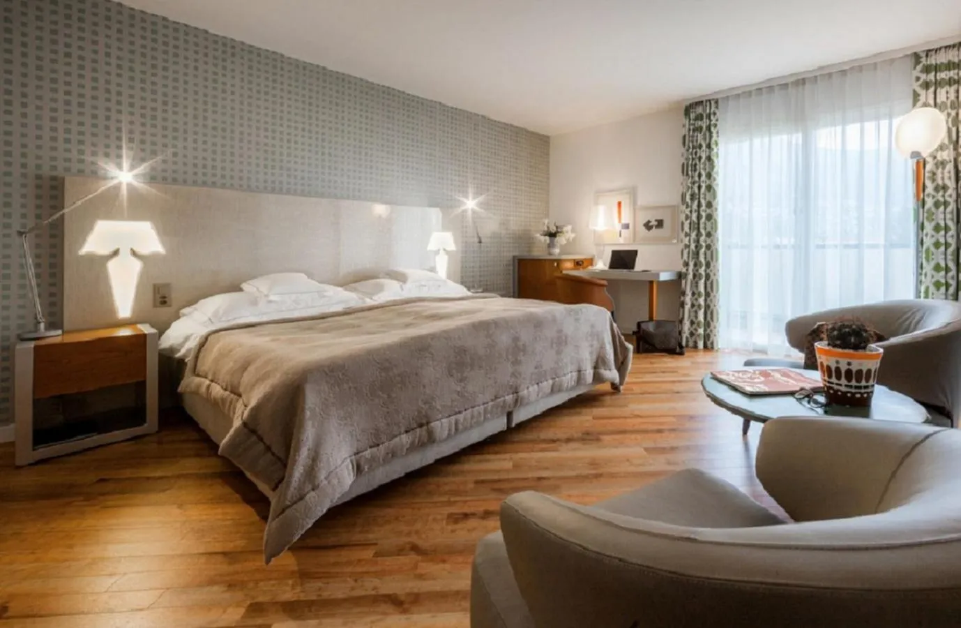 Photo of the whole room, Bed in Hotel Eden Roc - The Leading Hotels of the World