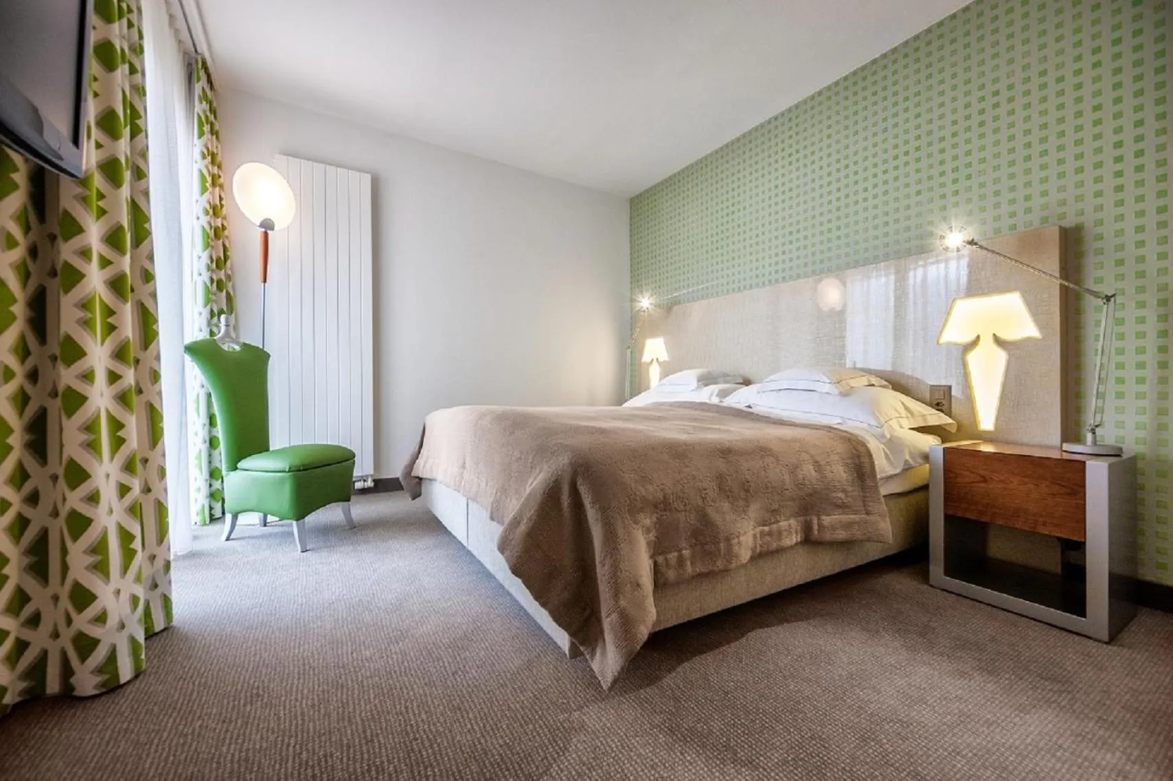 Photo of the whole room, Bed in Hotel Eden Roc - The Leading Hotels of the World