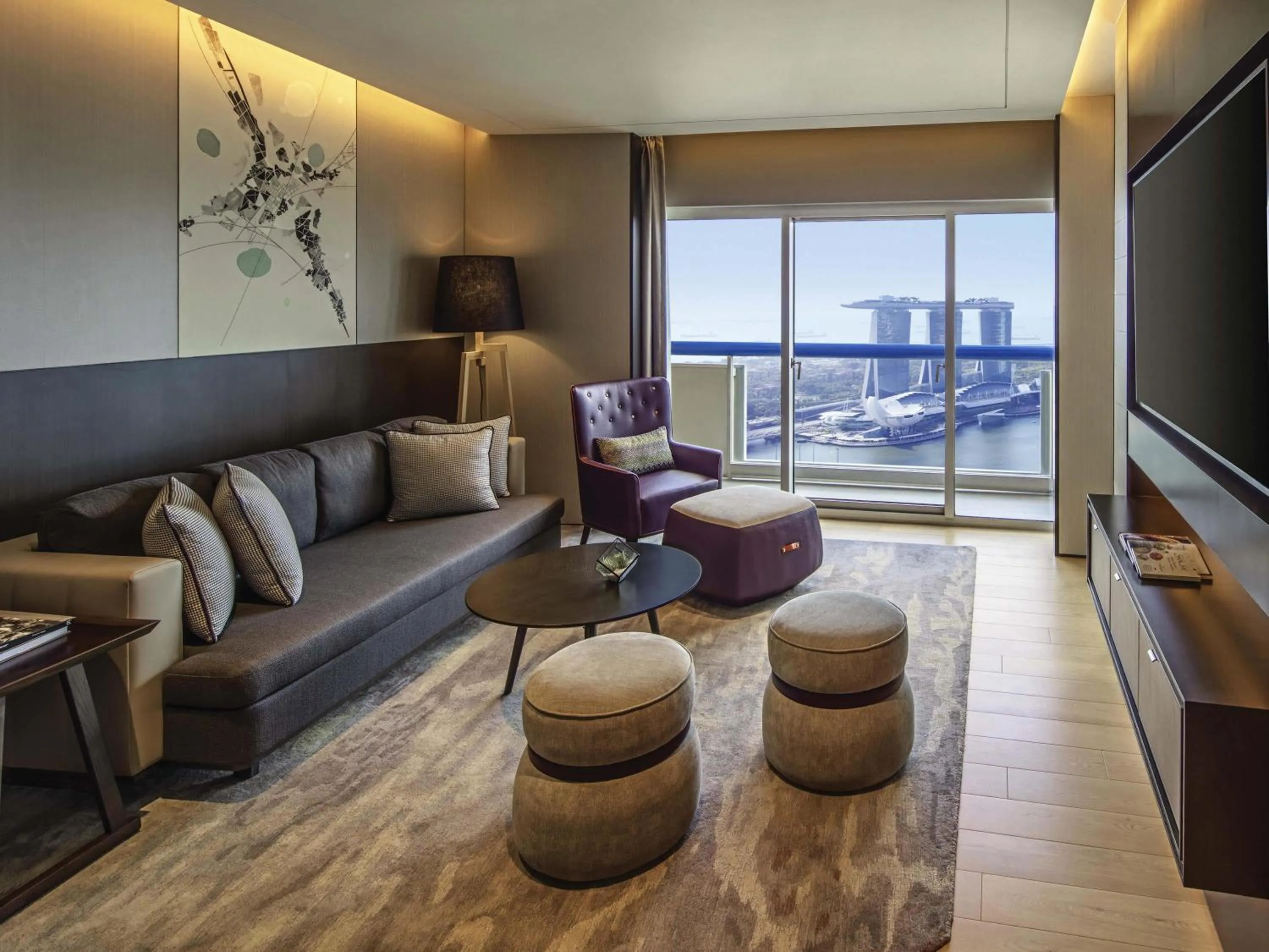 Photo of the whole room in Swissotel The Stamford Singapore