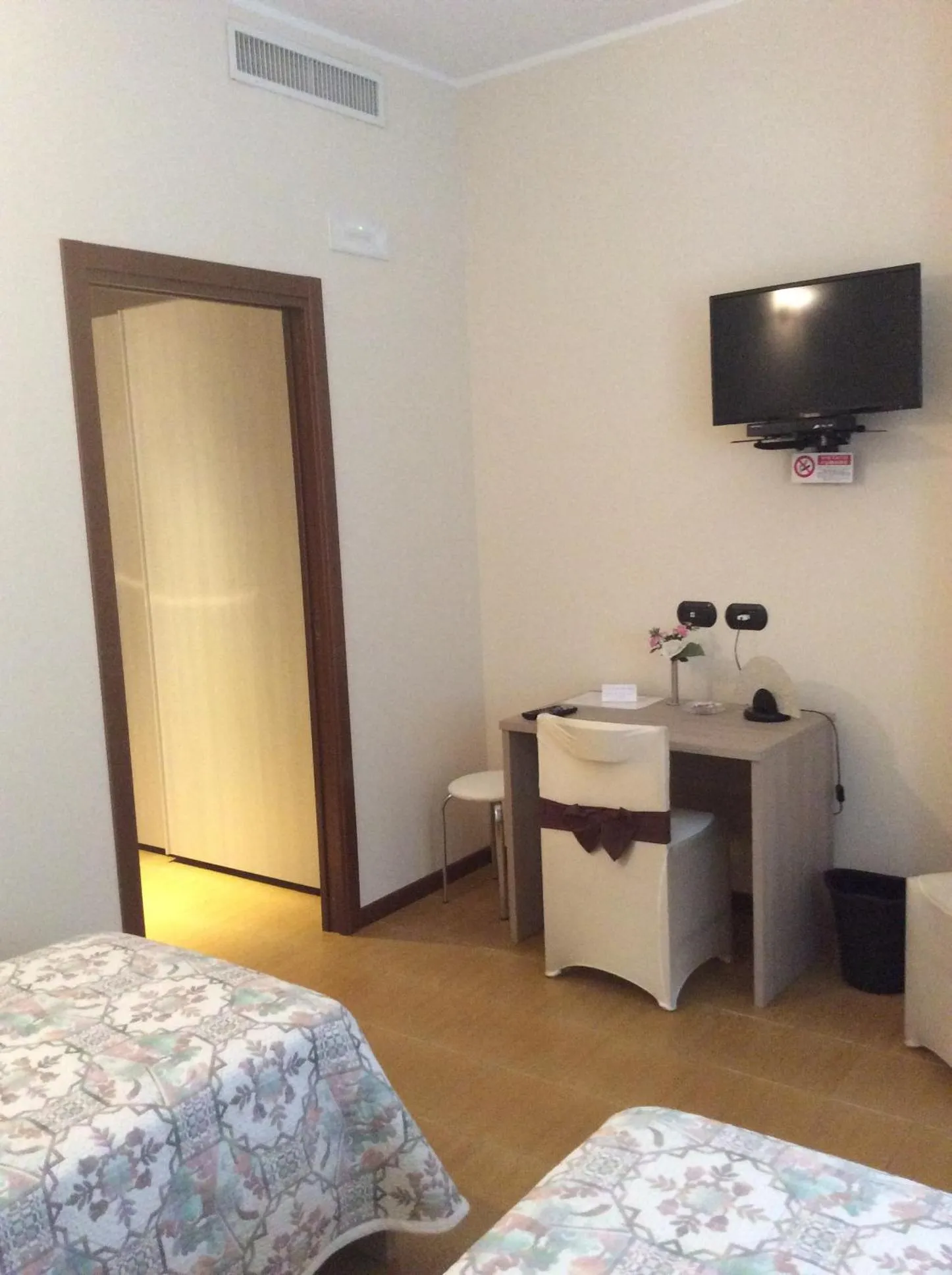 Bedroom in B&B Notte sul Lago